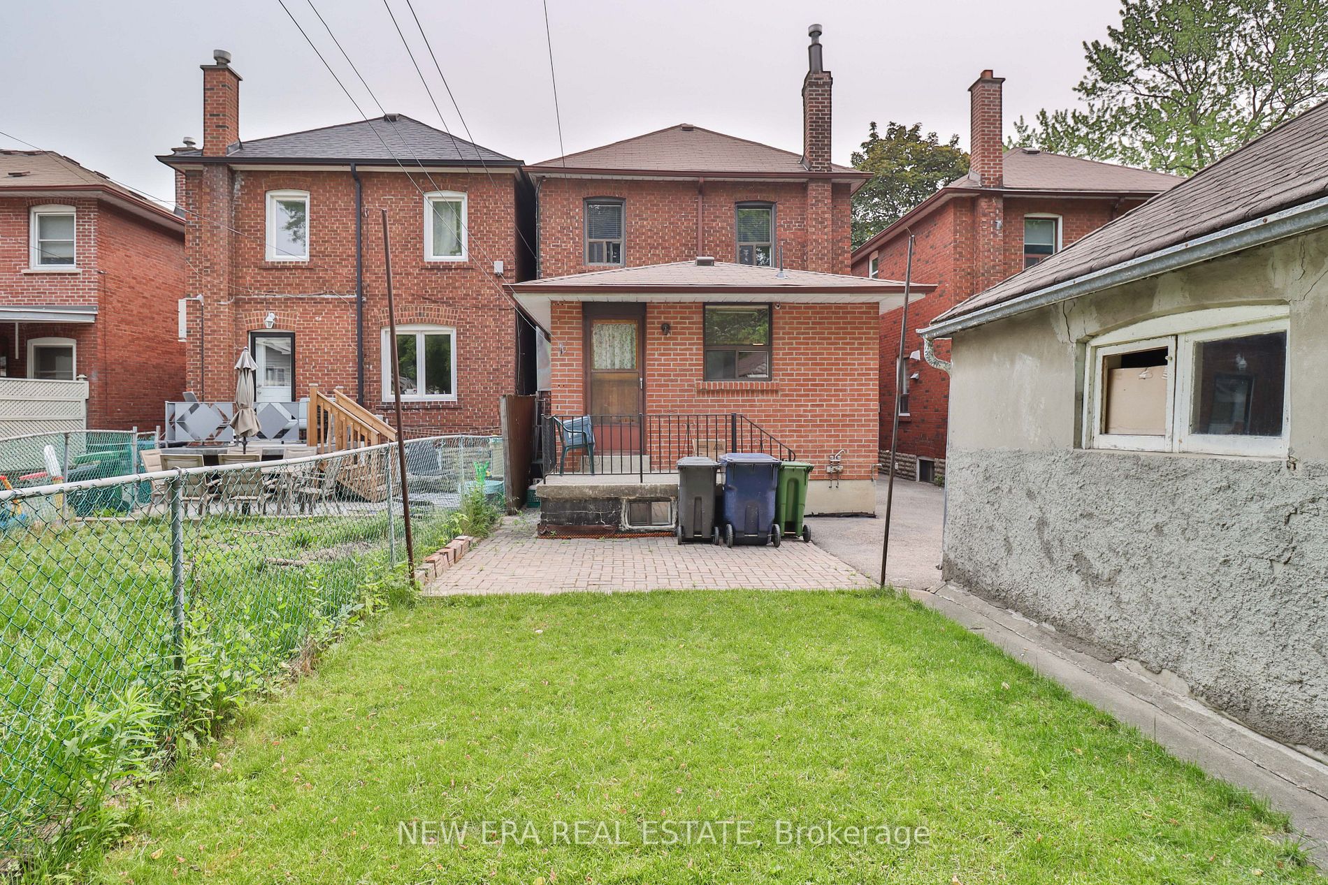 14 Roseneath Gdns