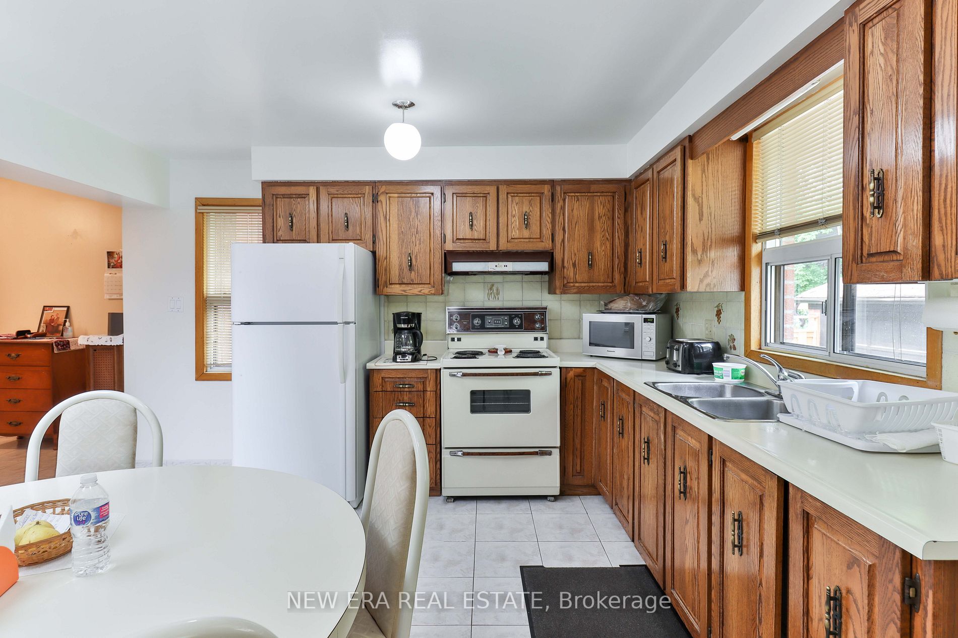 14 Roseneath Gdns