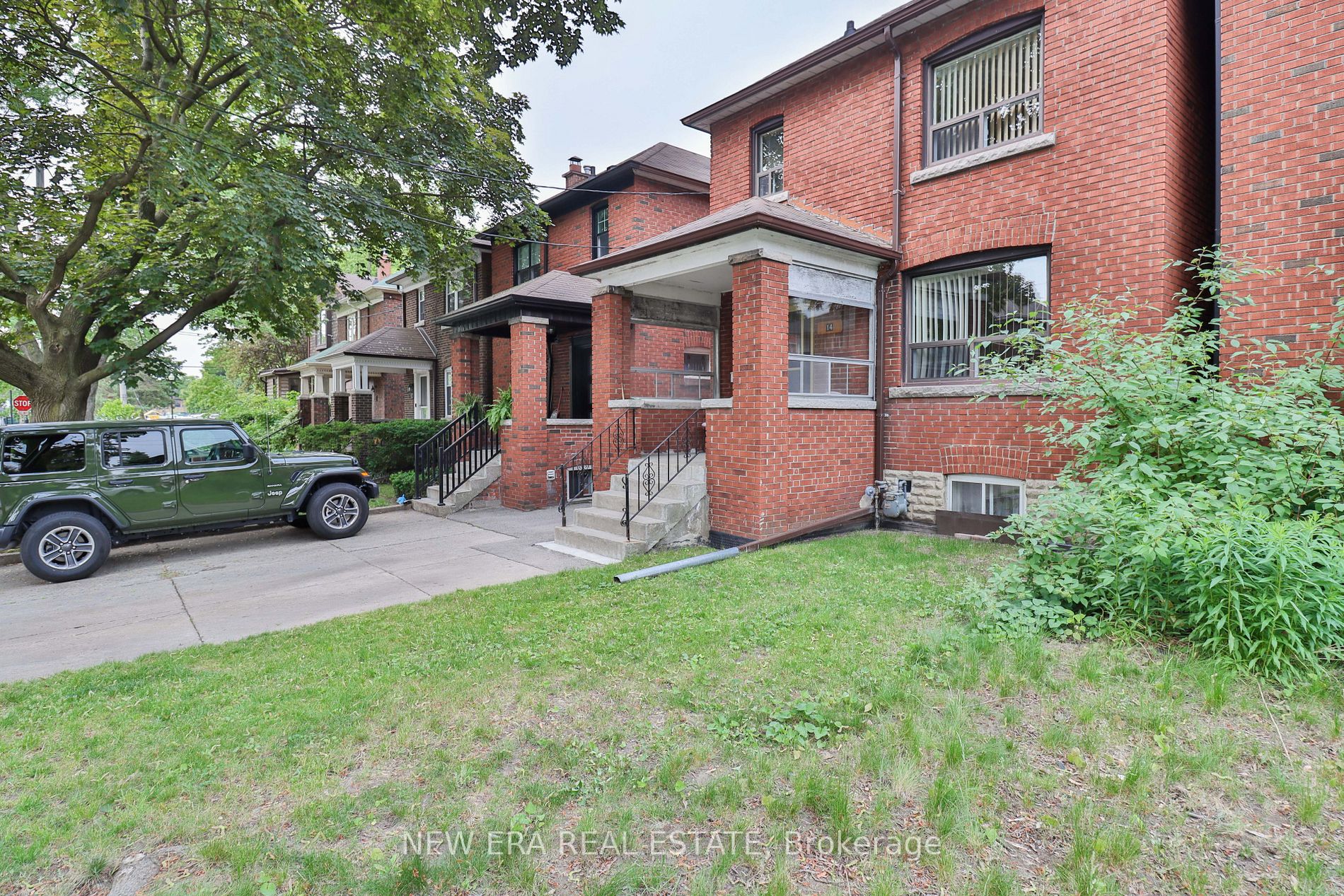 14 Roseneath Gdns