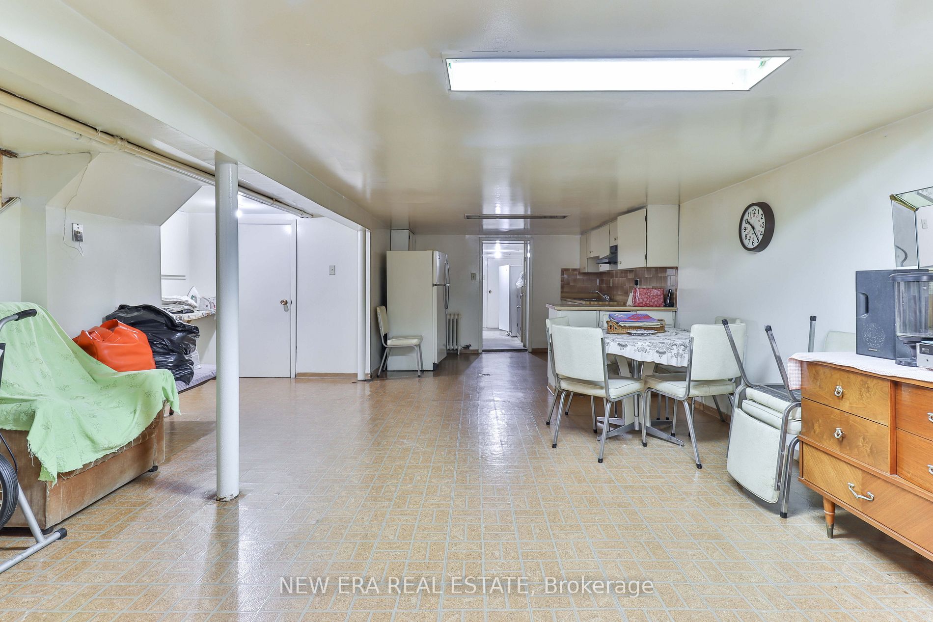 14 Roseneath Gdns