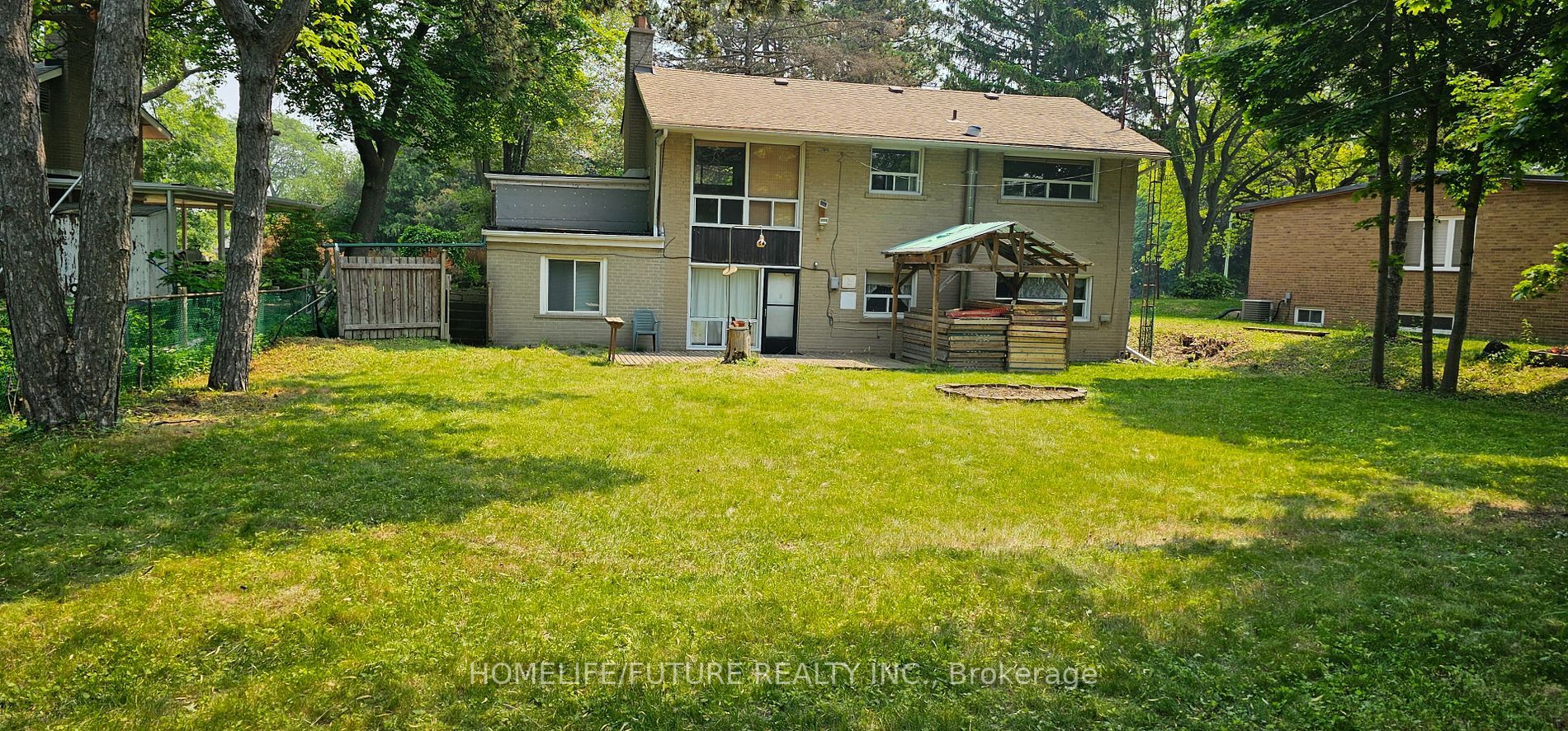 12 Chatfield Drive