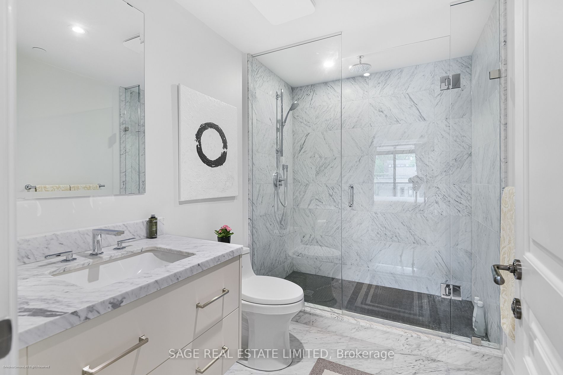 1 Forest Hill Rd, #201