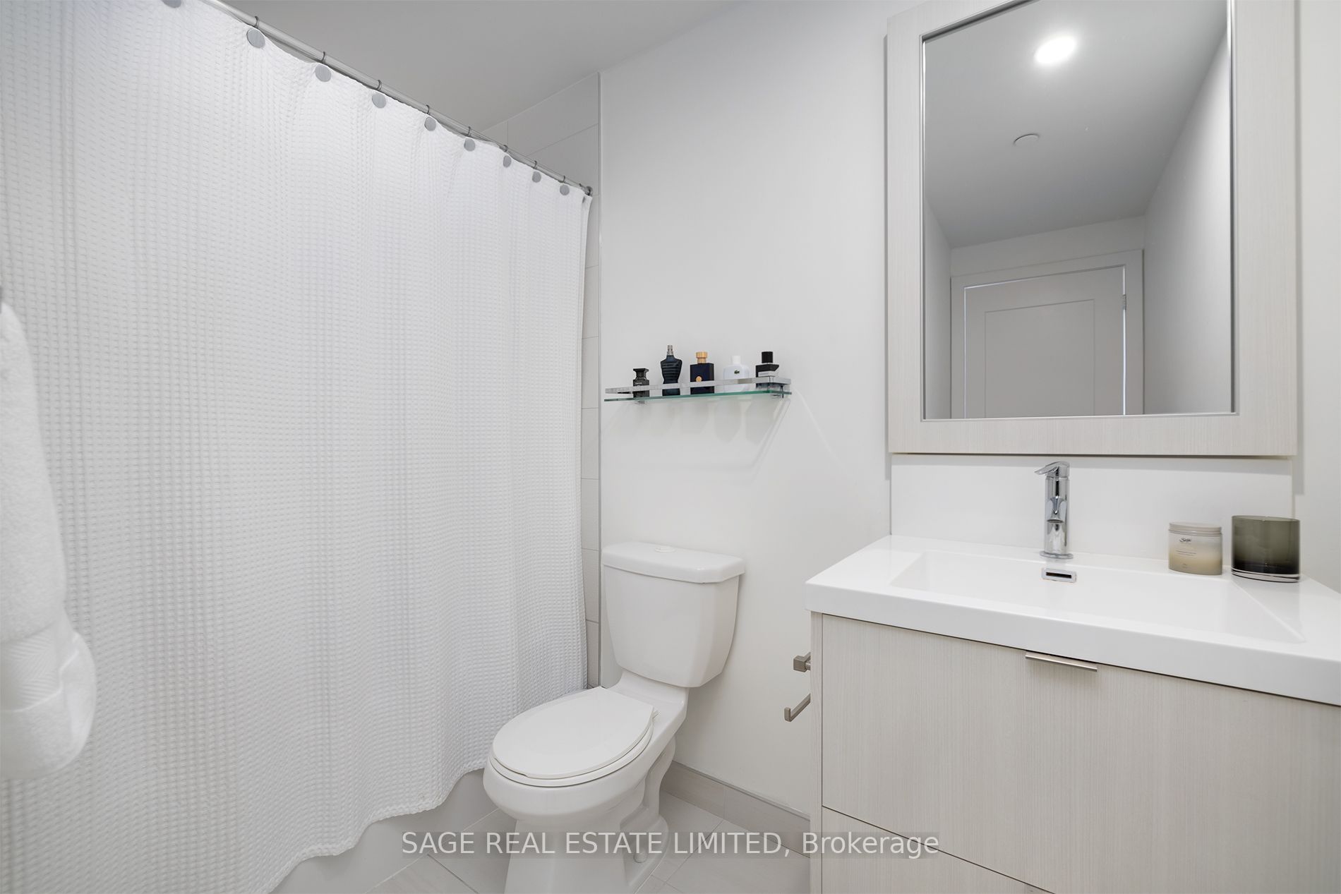 38 Cameron Street #723