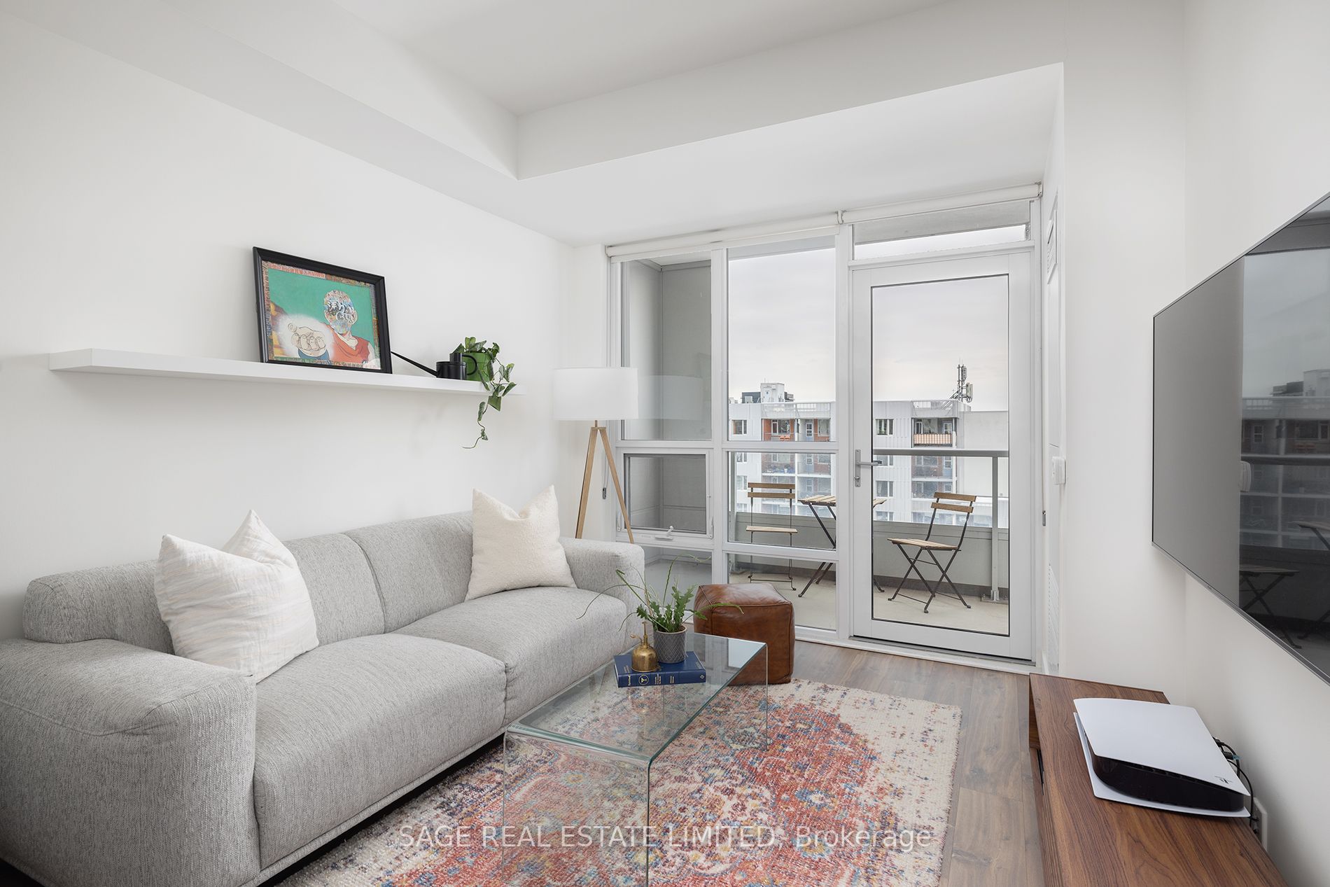 38 Cameron Street #723