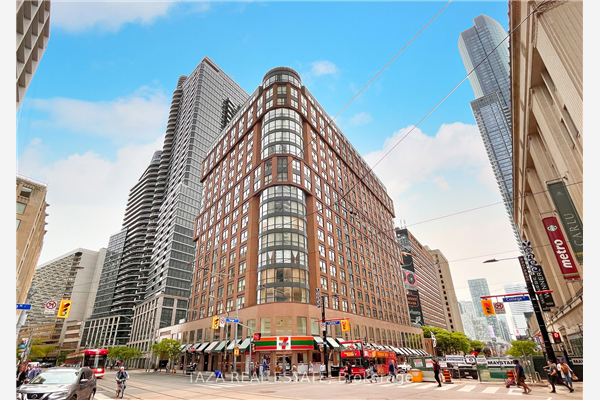 7 Carlton St, Toronto
