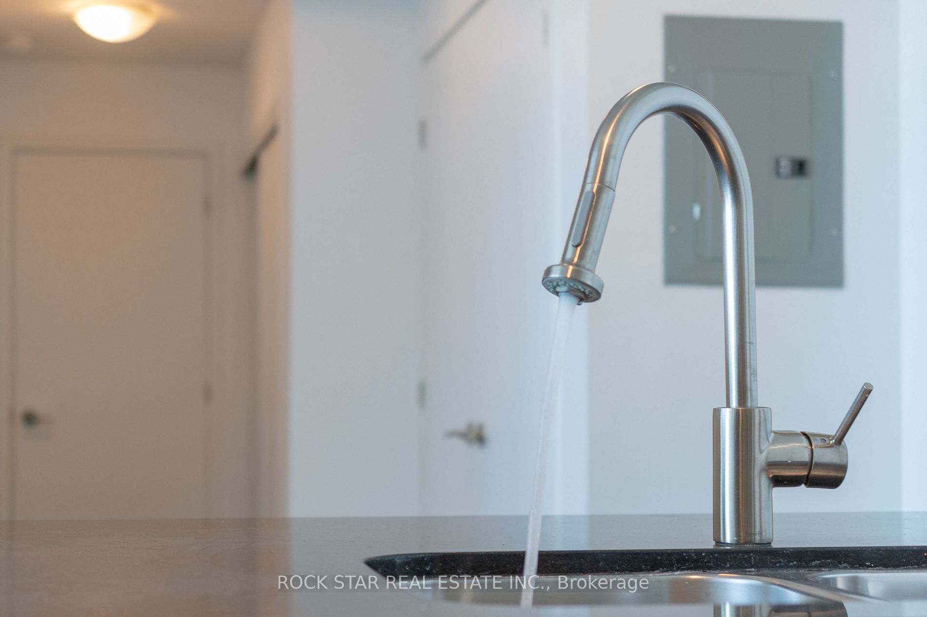33 Mill St, #2804
