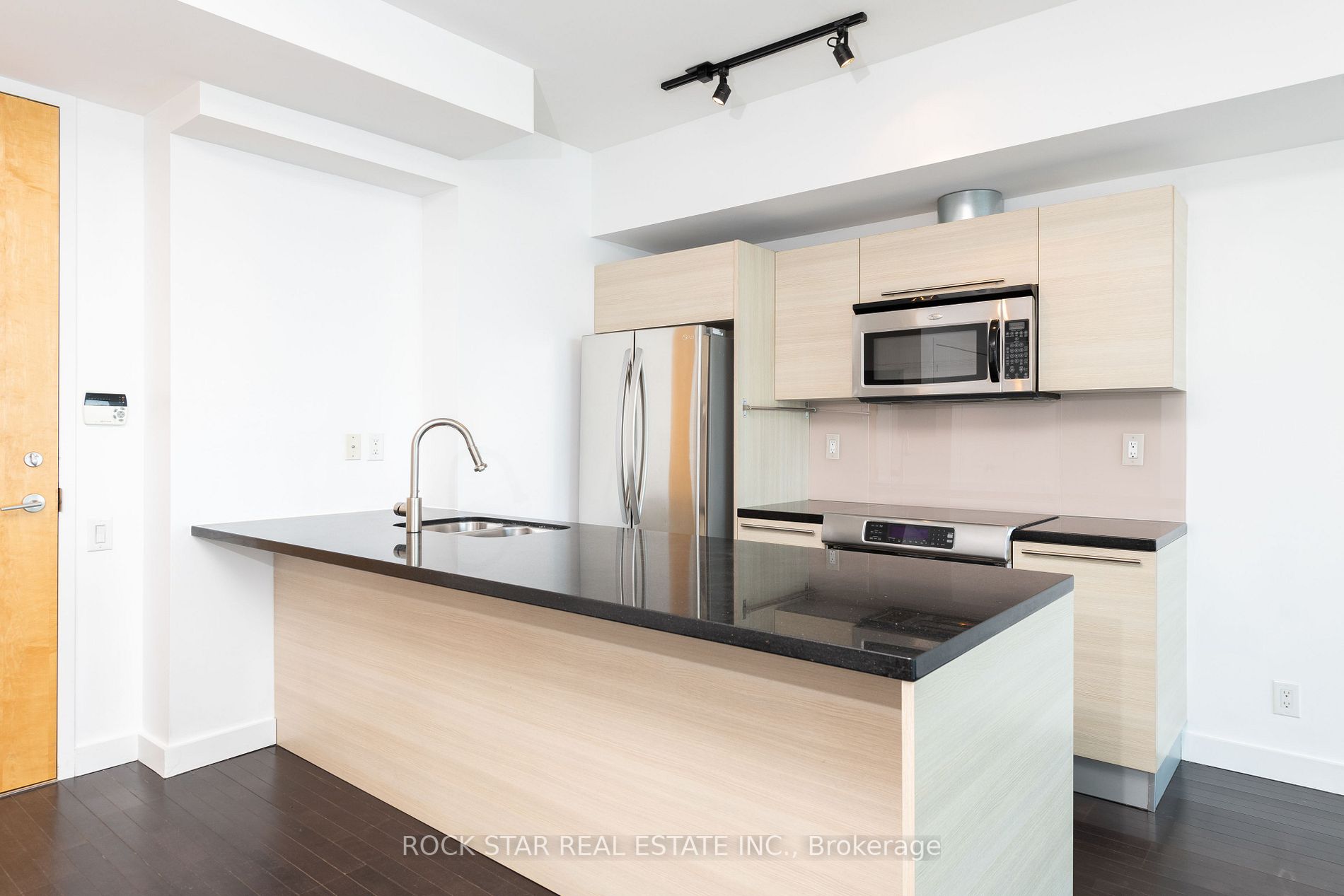 33 Mill St, #2804