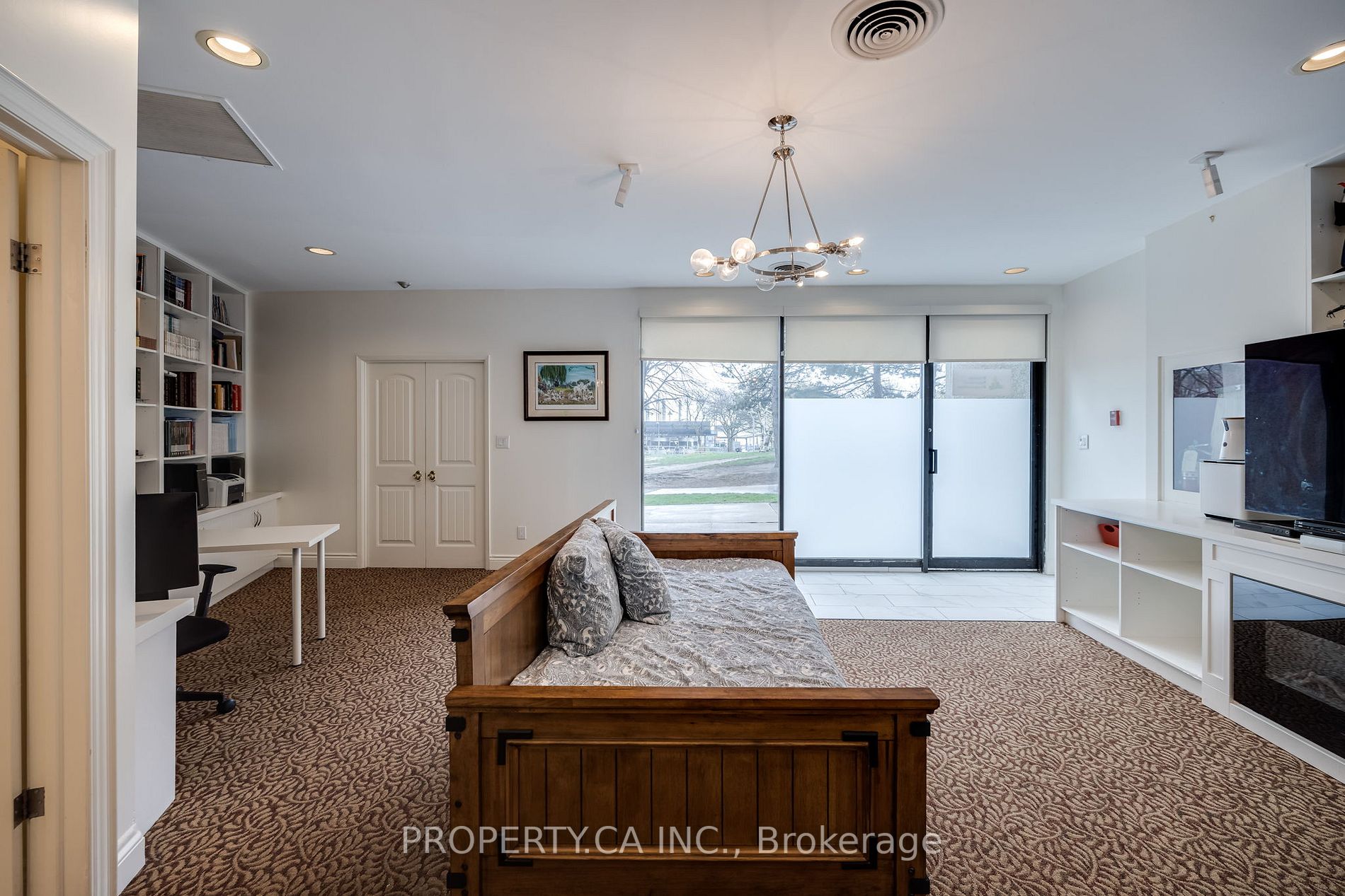 33 Harbour Sq, #410/204