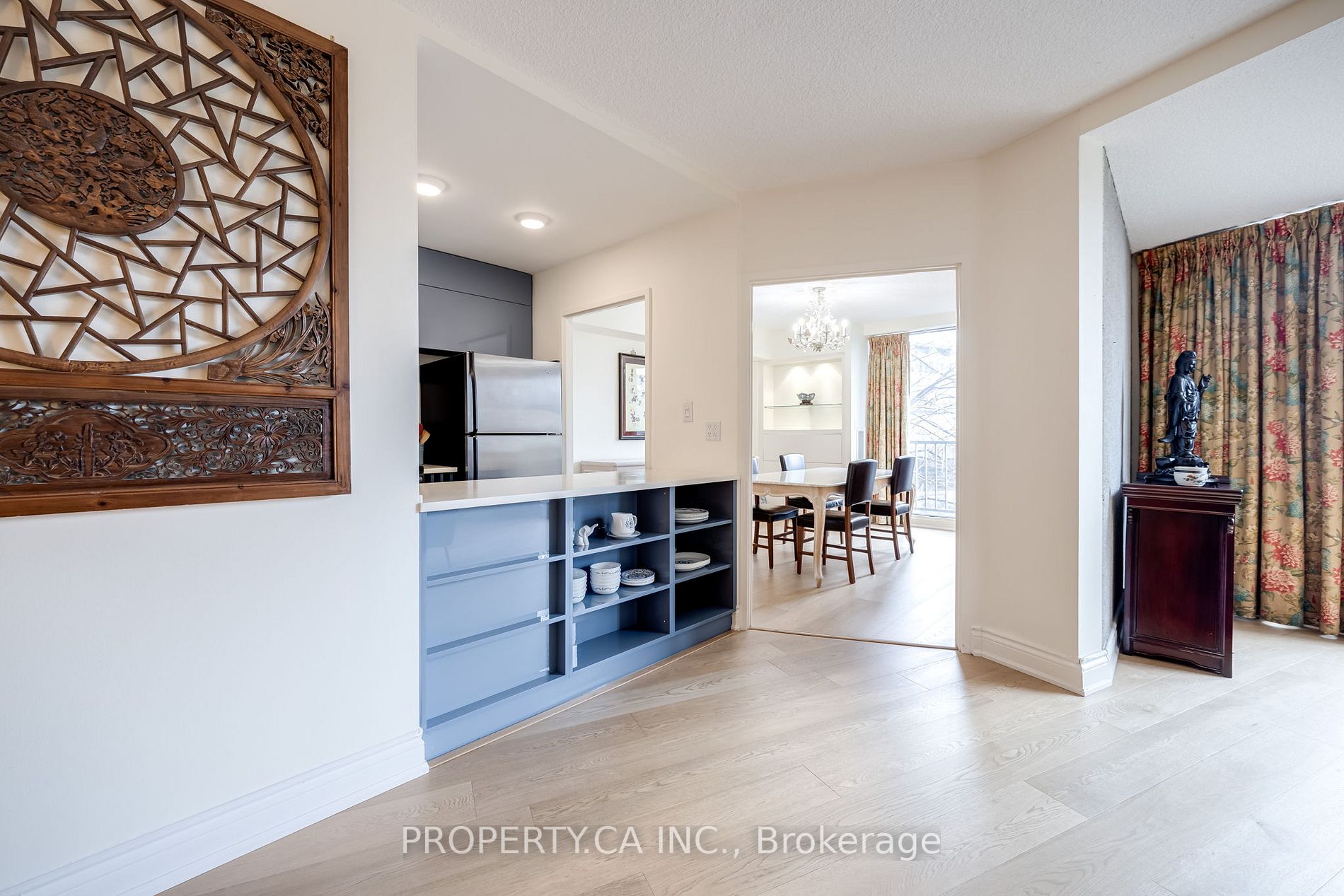 33 Harbour Sq, #410/204