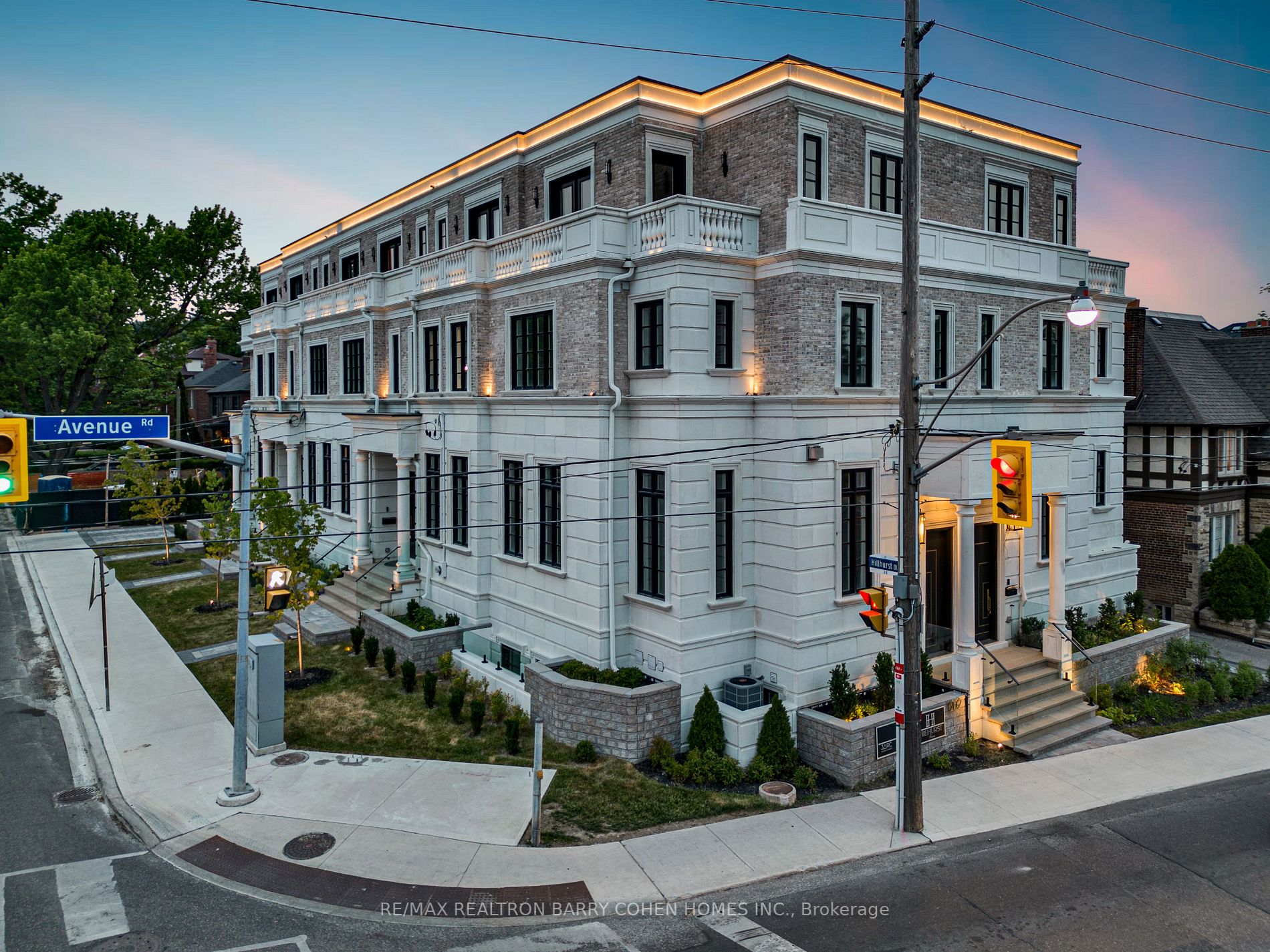 1204 Avenue Road
