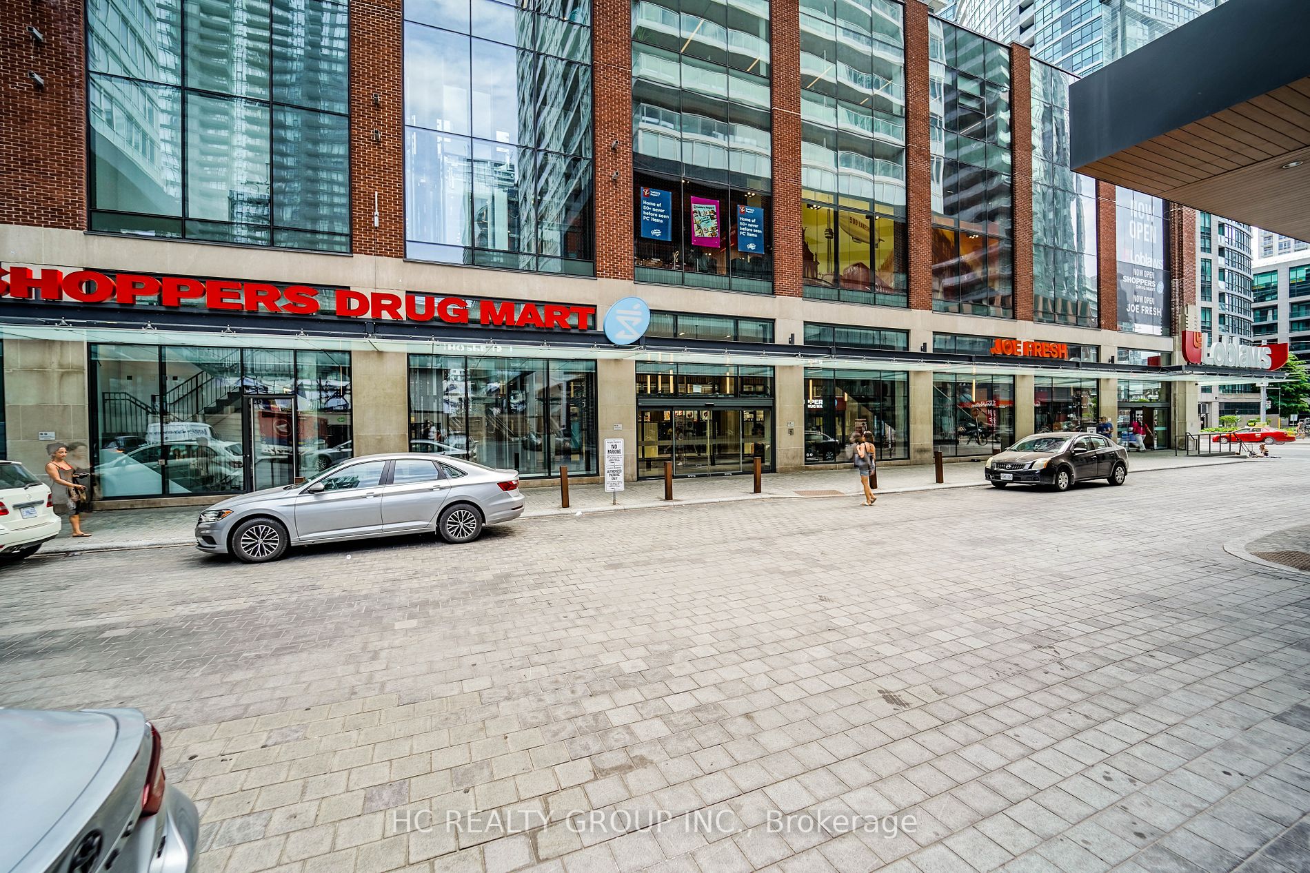 19 Bathurst St, #709