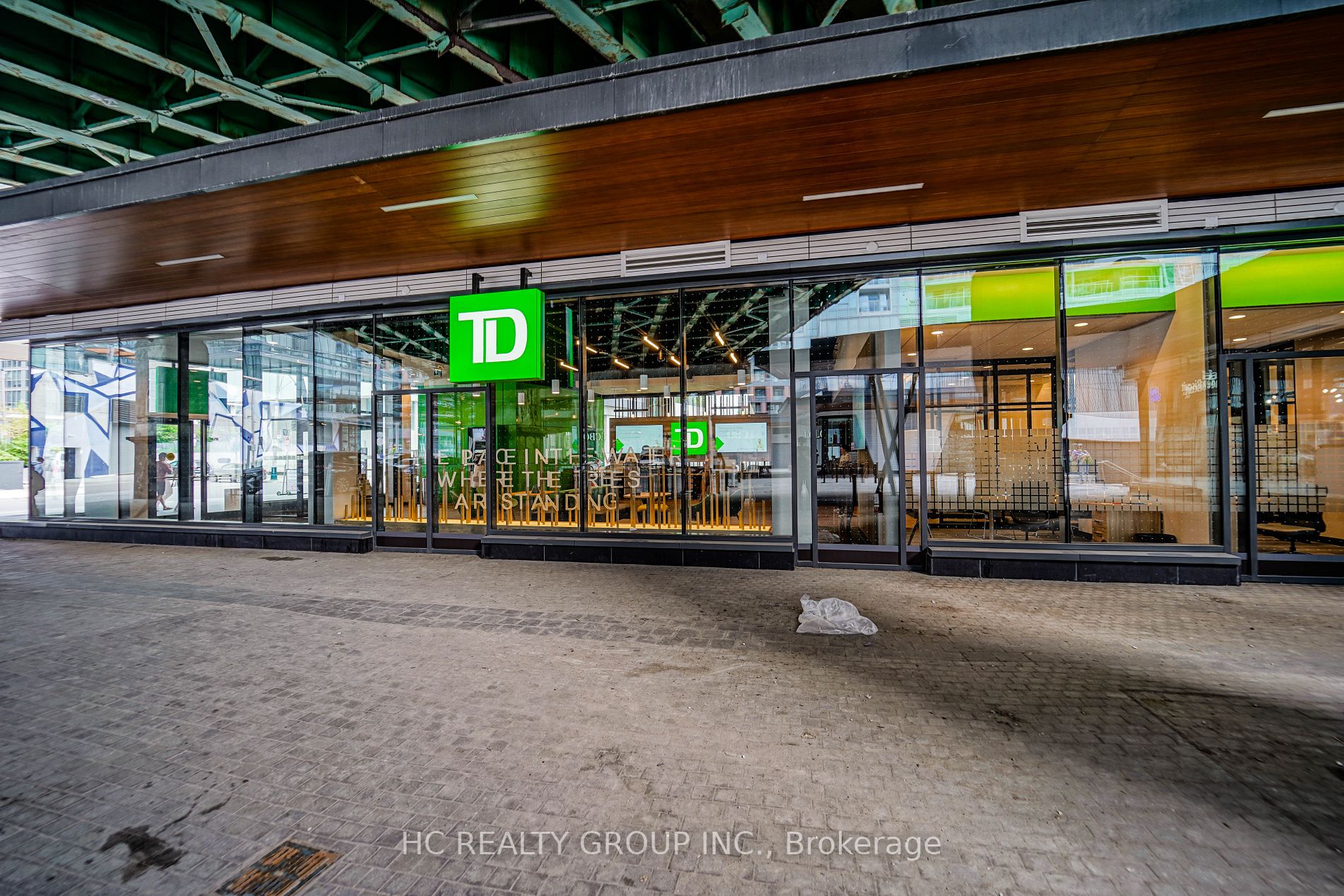 19 Bathurst St, #709