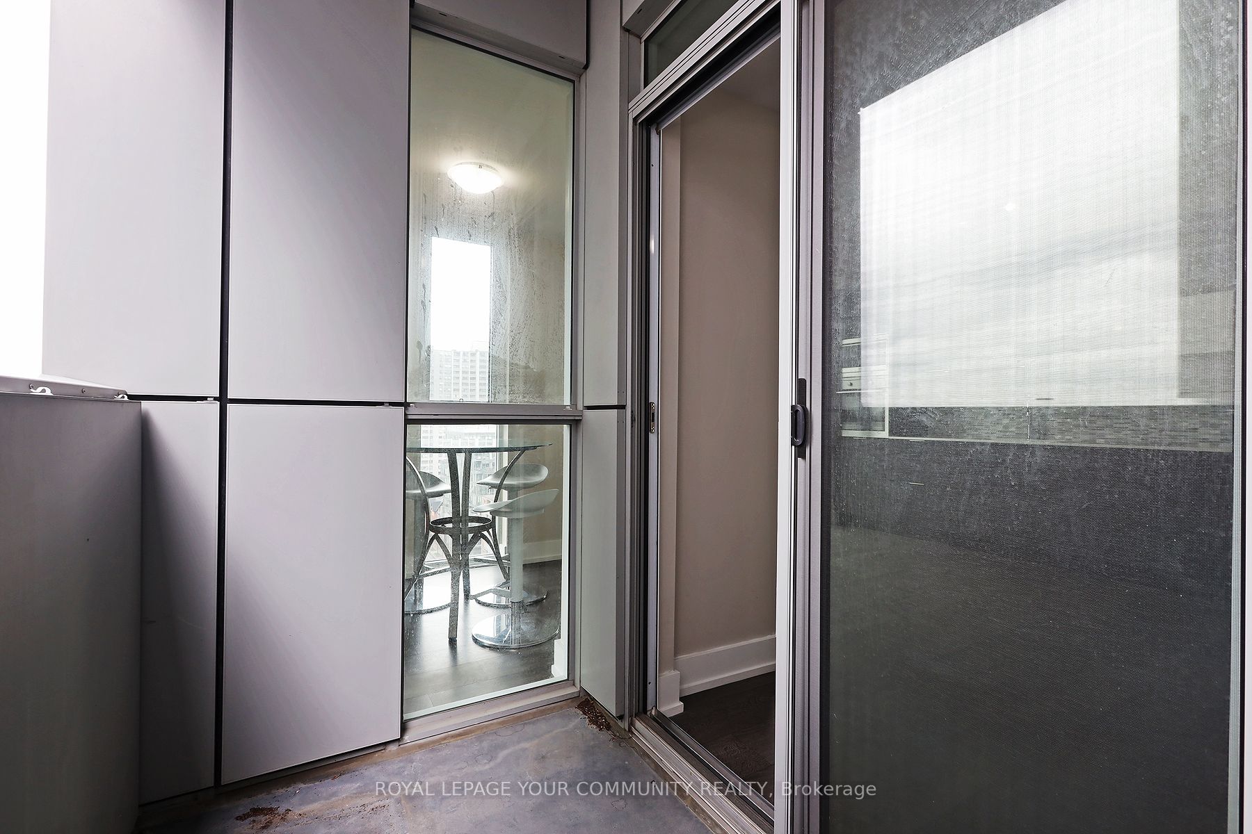 318 Richmond St W, #1212