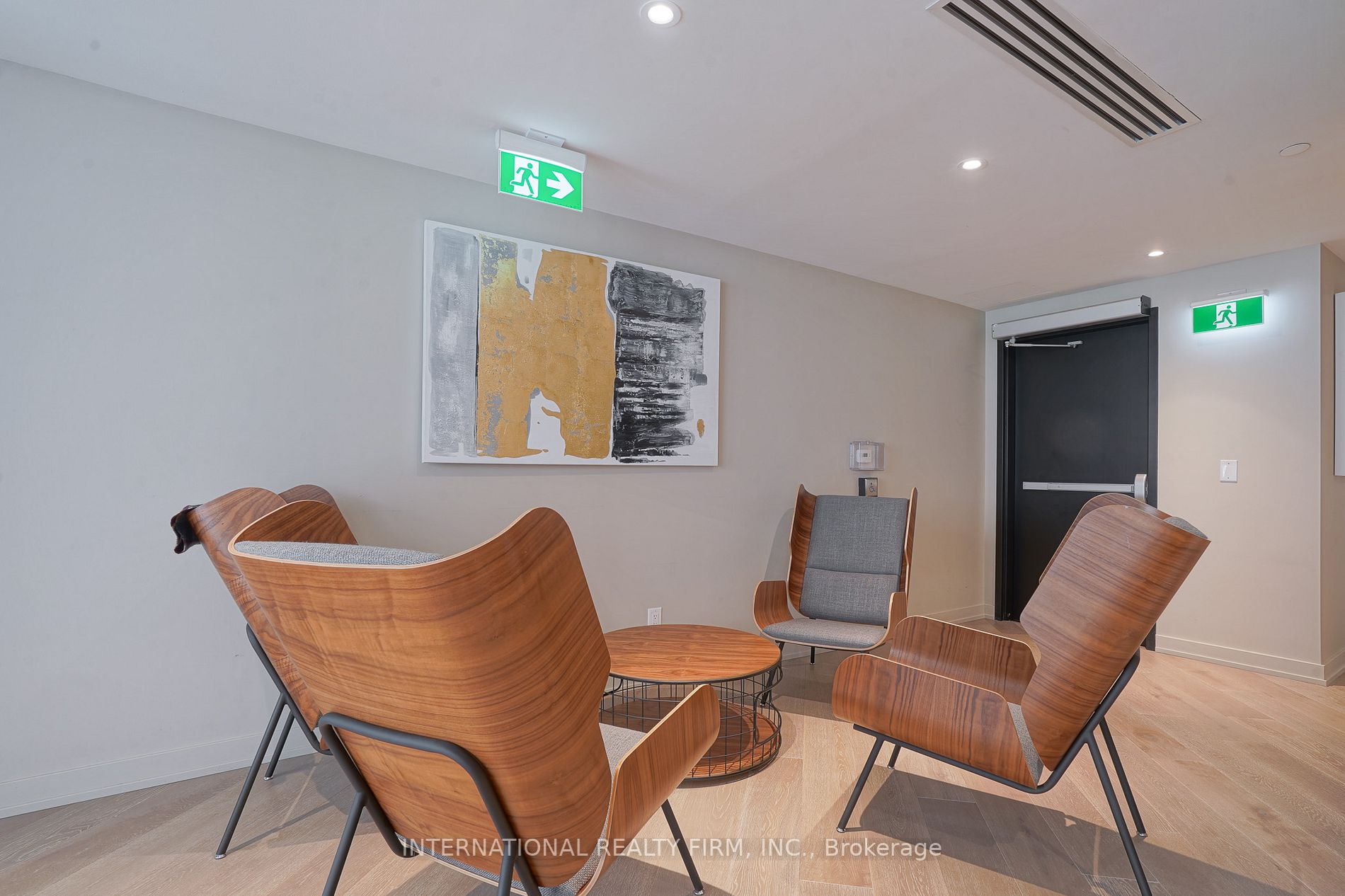 458 Richmond St W, #609