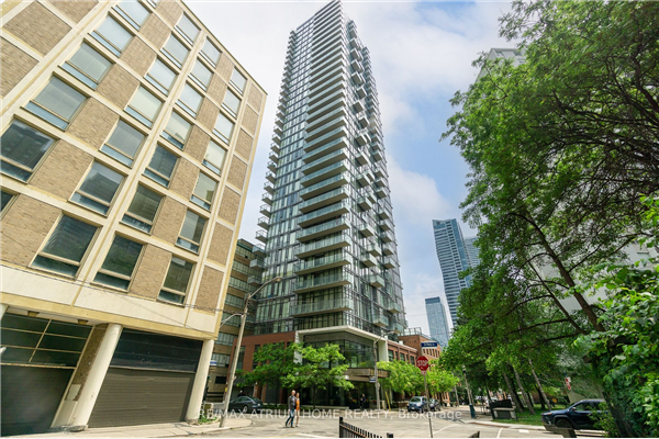 75 St Nicholas St, Toronto