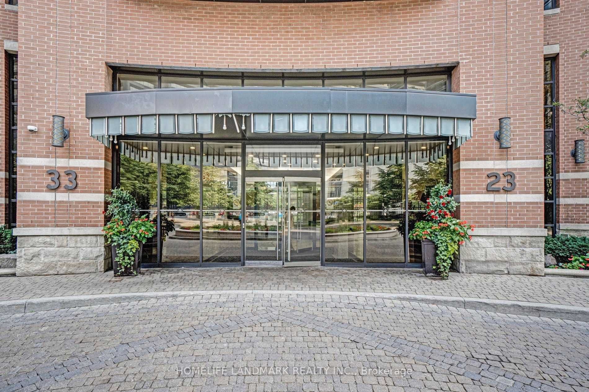 33 Sheppard Ave E, #910
