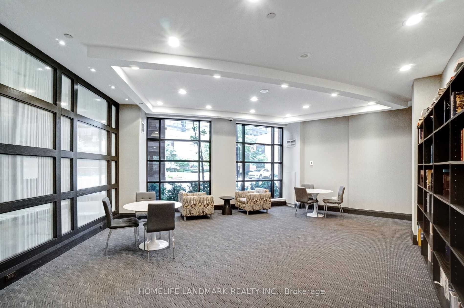 33 Sheppard Ave E, #910
