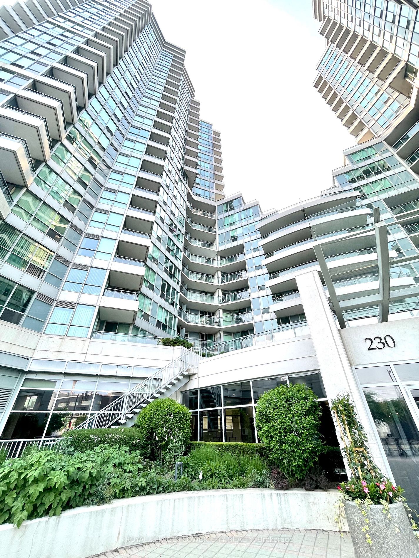 228 Queens Quay W, #801