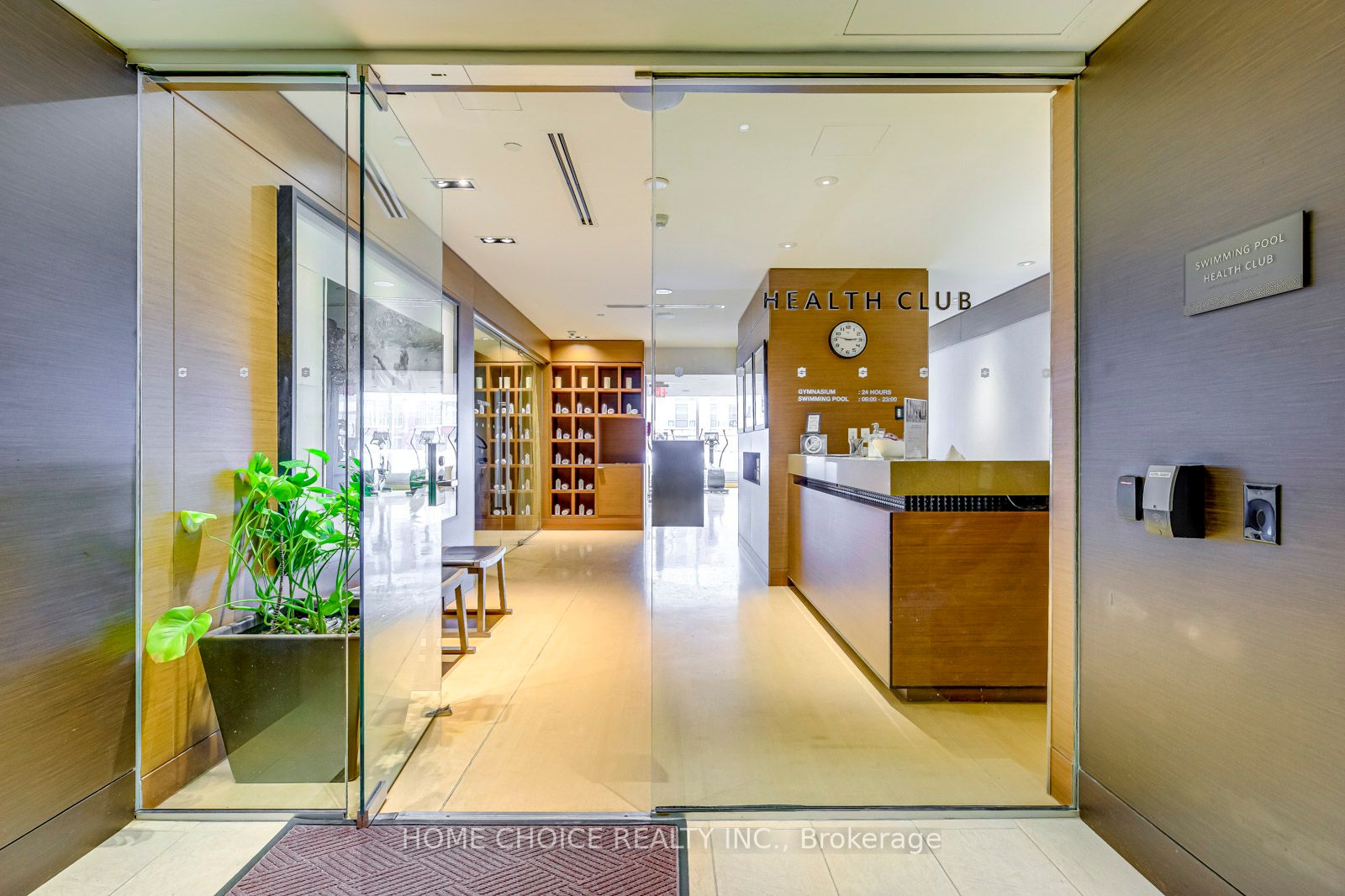 180 University Avenue, #2104