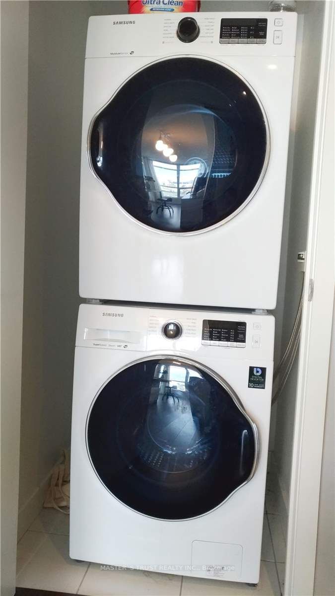 15 Singer Court, #1002