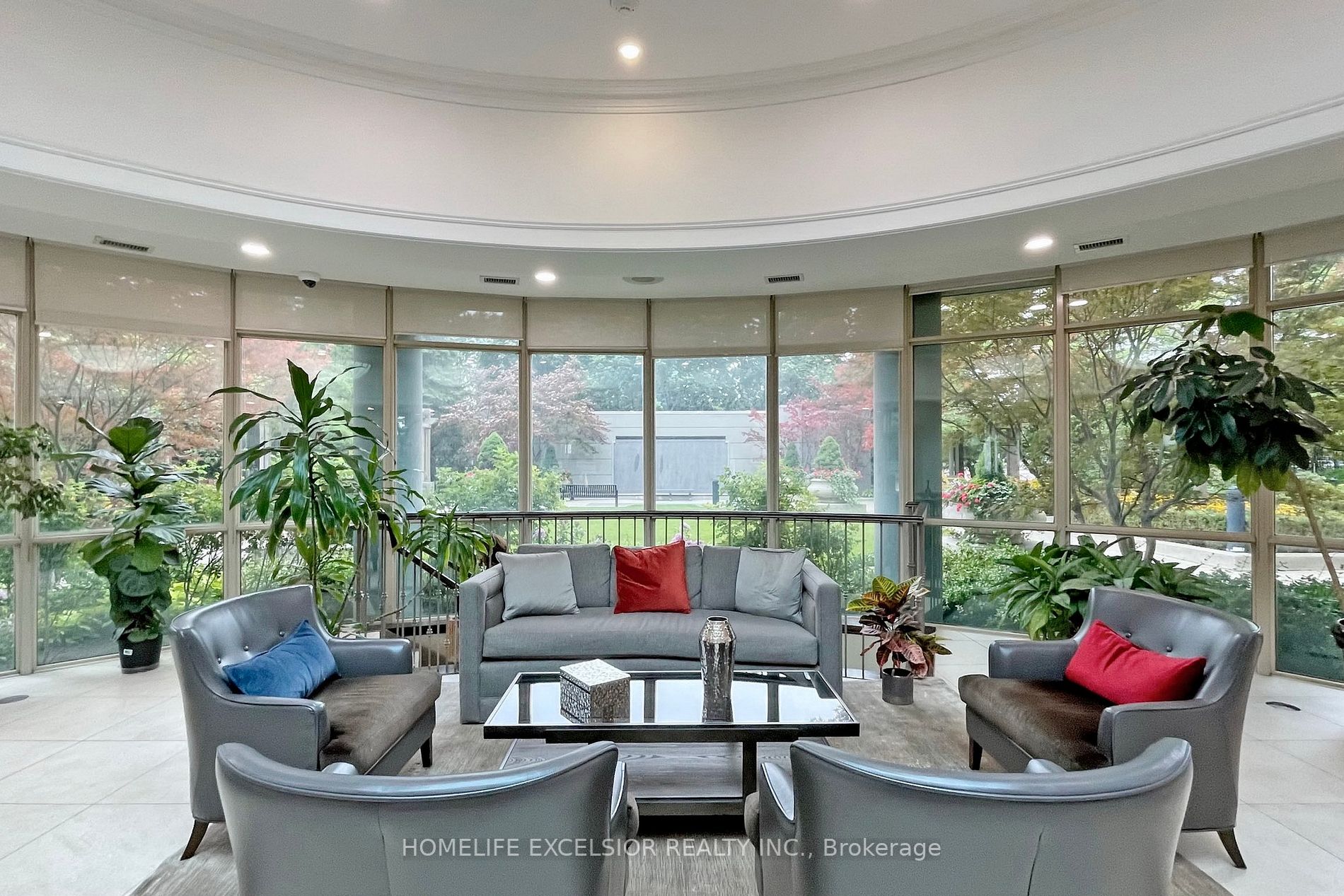 30 Harrison Garden Blvd, #1901