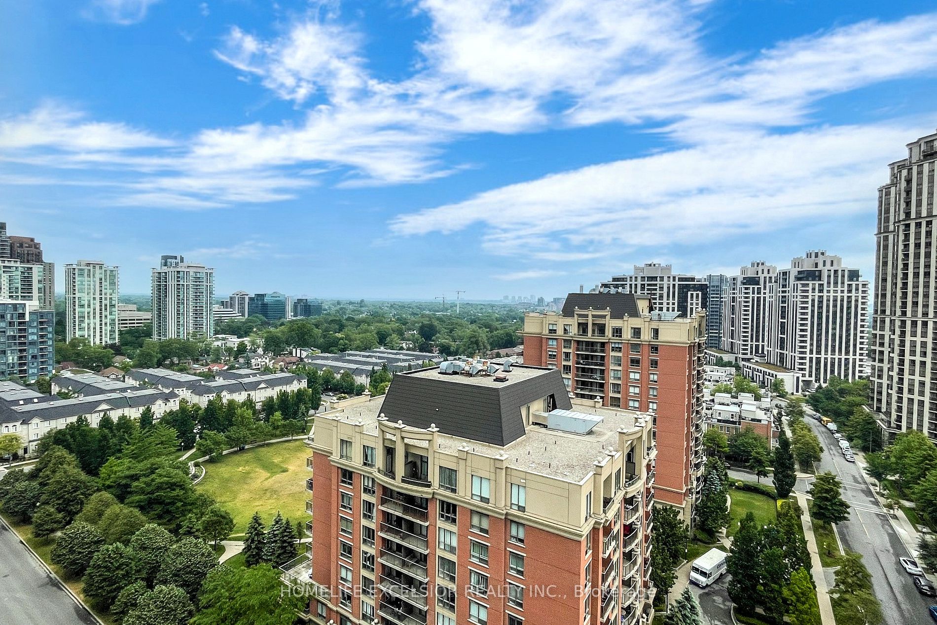 30 Harrison Garden Blvd, #1901