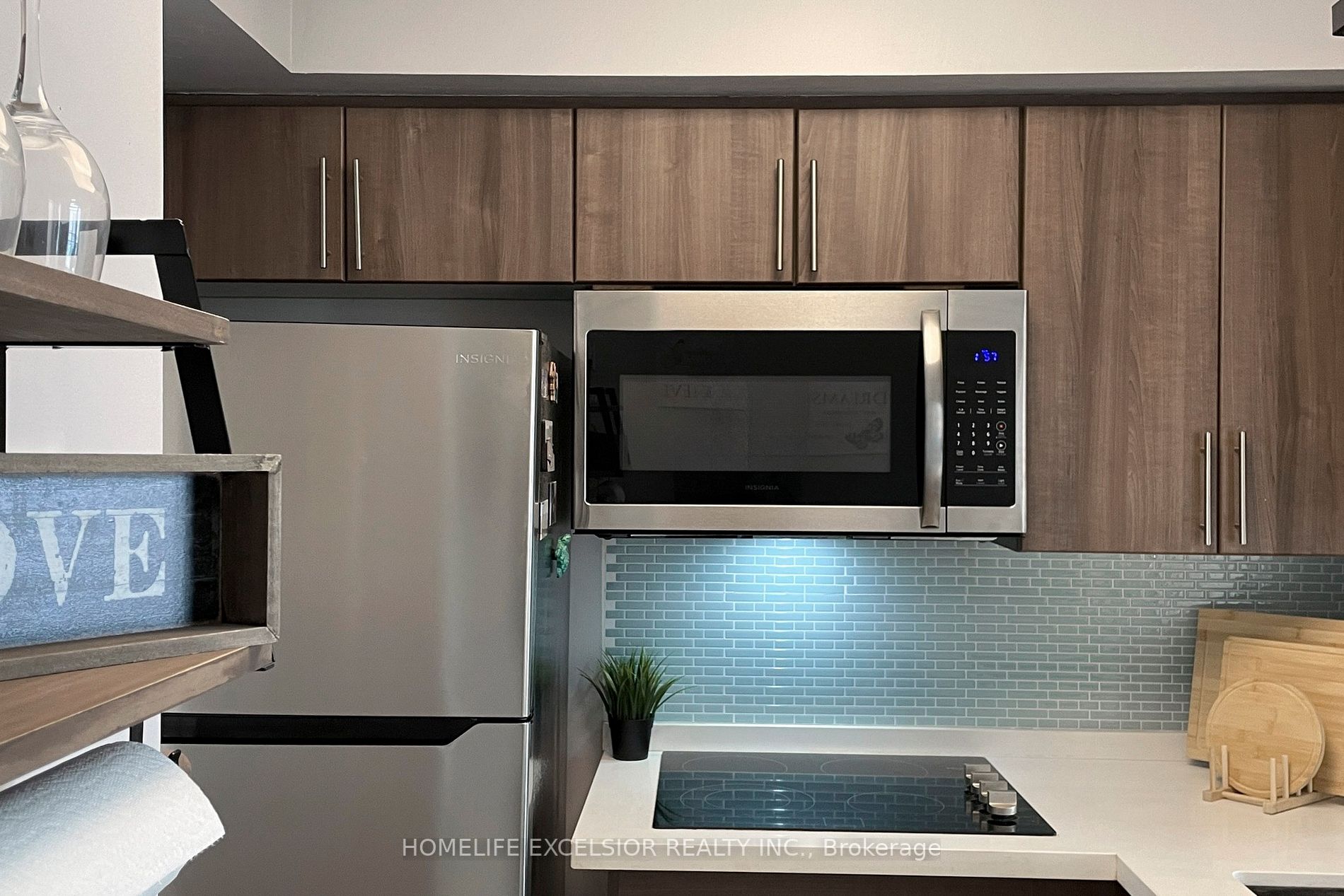30 Harrison Garden Blvd, #1901
