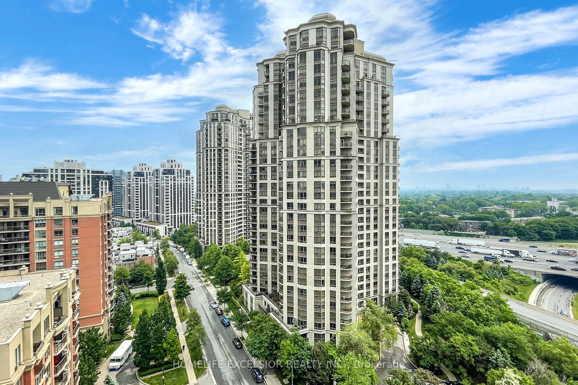 30 Harrison Garden Blvd, #1901