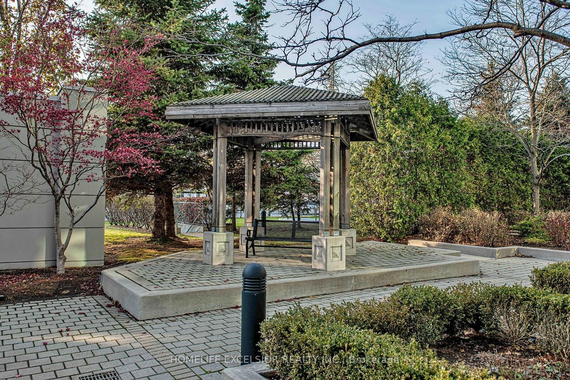 30 Harrison Garden Blvd, #1901