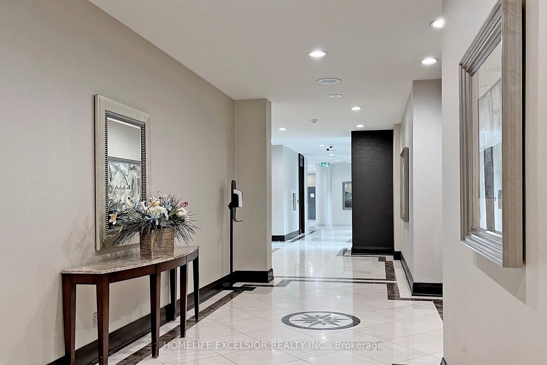 30 Harrison Garden Blvd, #1901