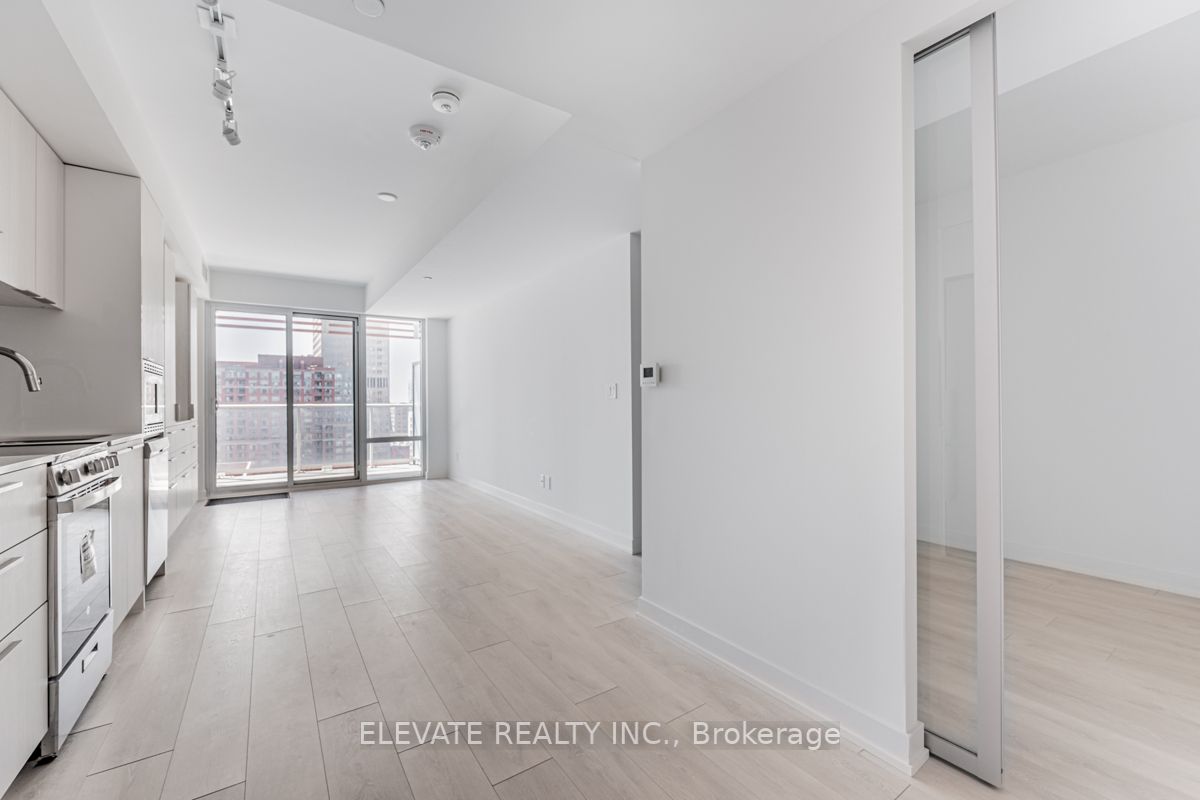 18 Maitland Terrace, #1007