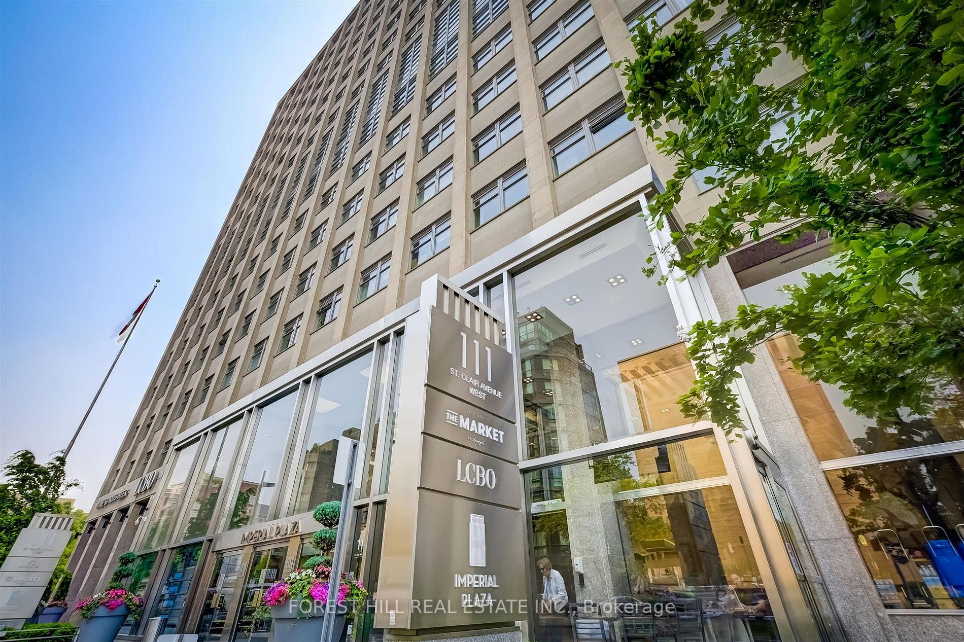 111 St Clair Ave W, #1618