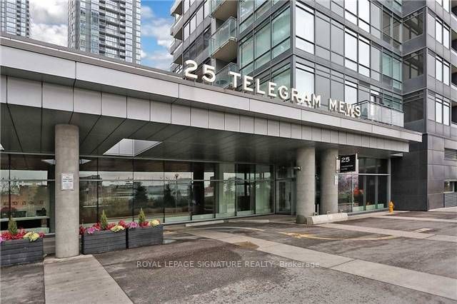 25 Telegram Mews, #3010
