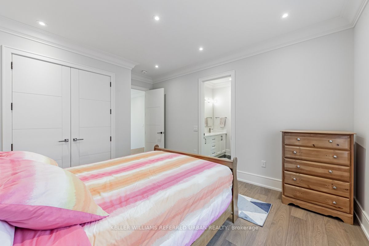 54 Manor Haven Rd