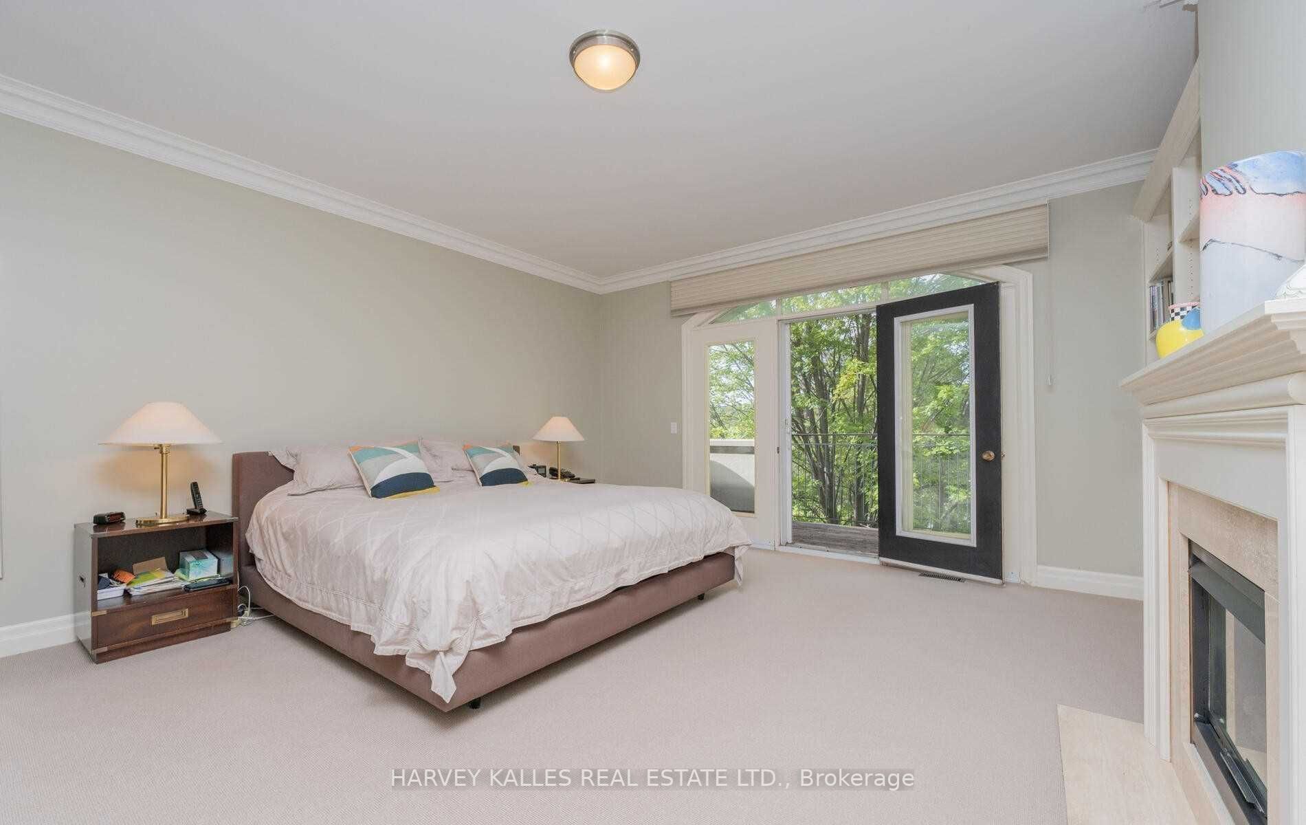 421 Walmer Rd