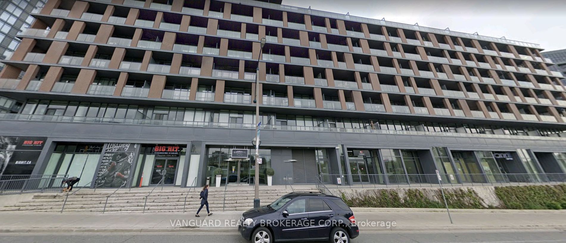 171 Fort York Blvd