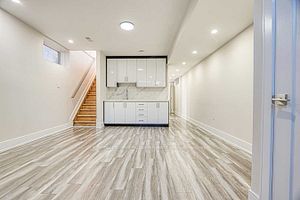 30 Rockvale Ave