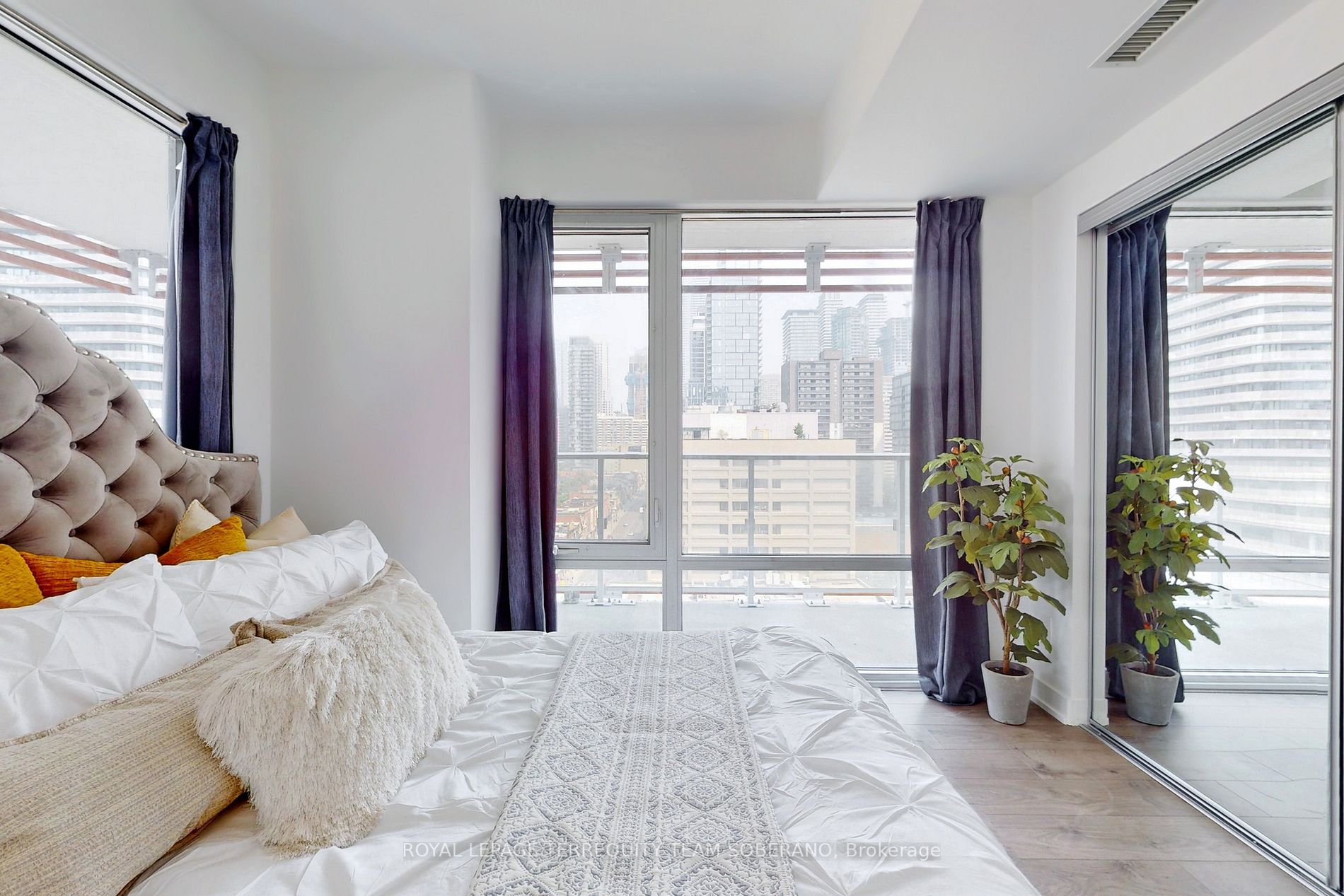 18 Maitland Terr, #1110