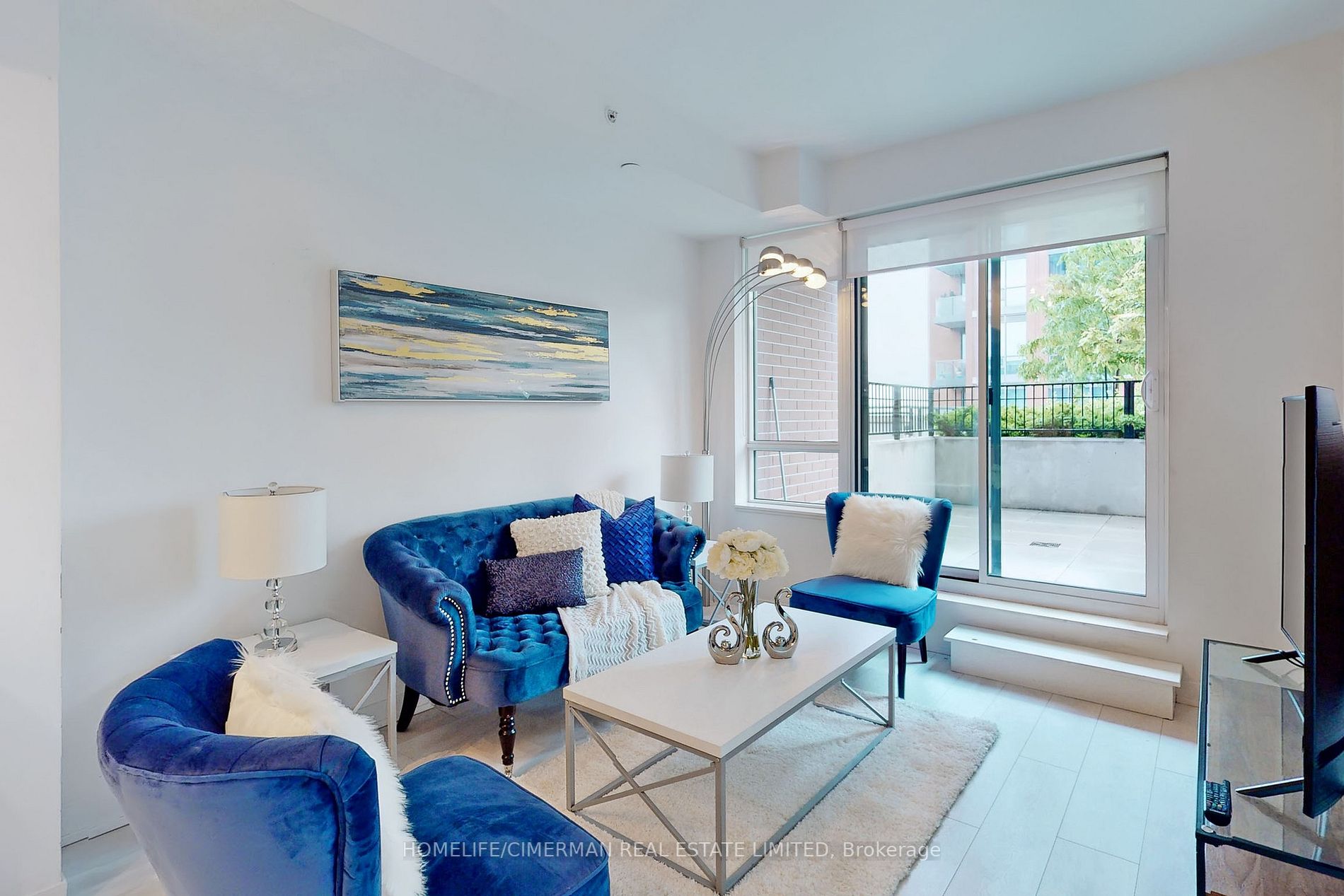 31 Tippett Rd, #736