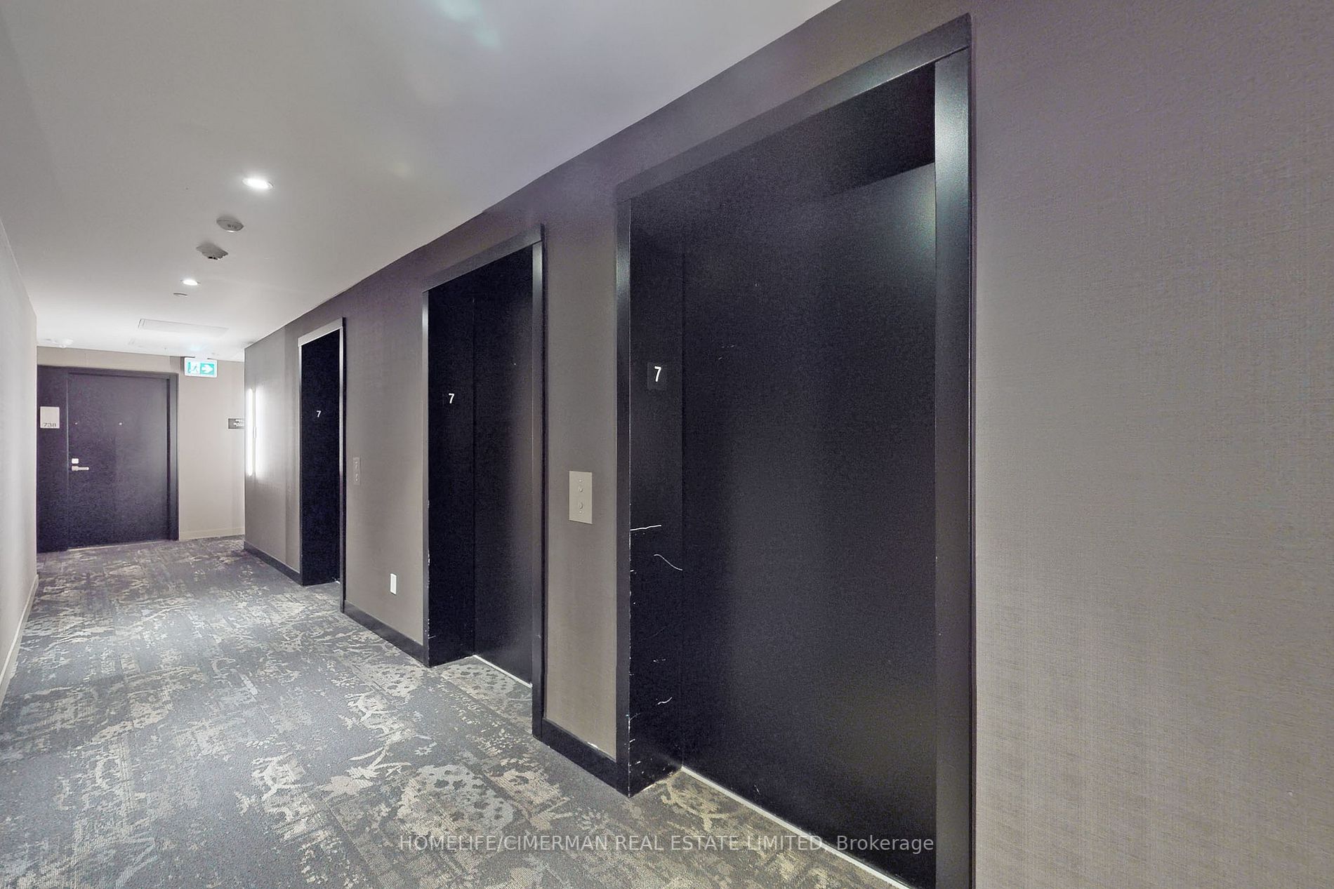 31 Tippett Rd, #736