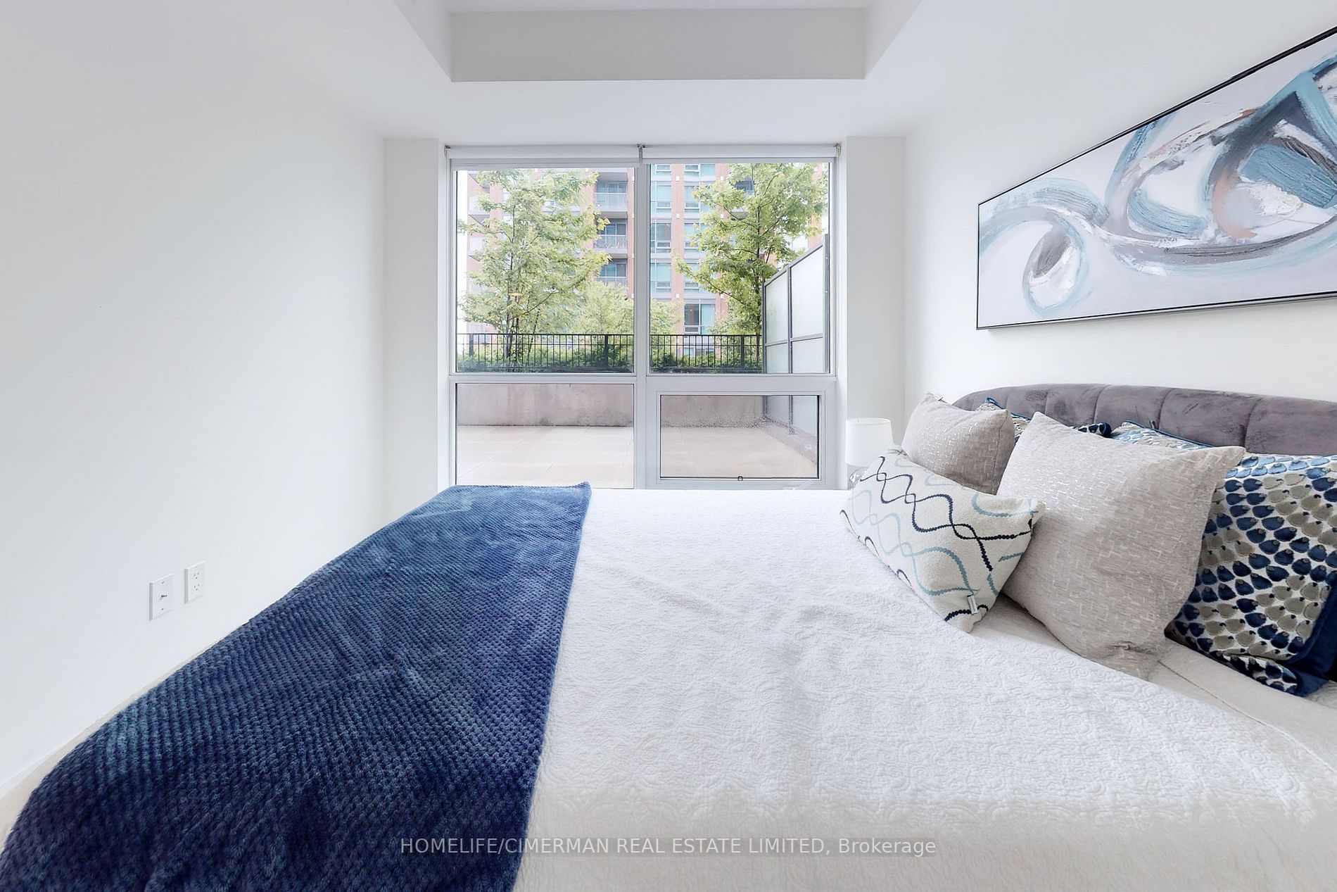 31 Tippett Rd, #736