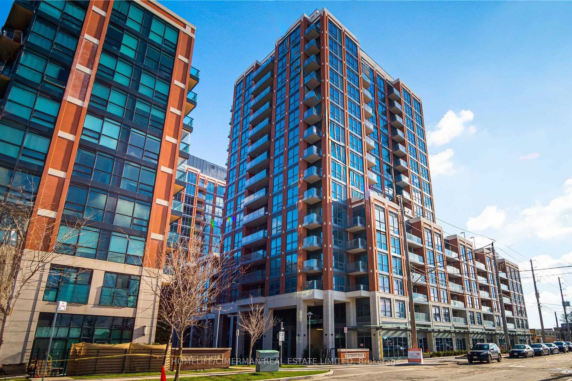31 Tippett Rd, #736