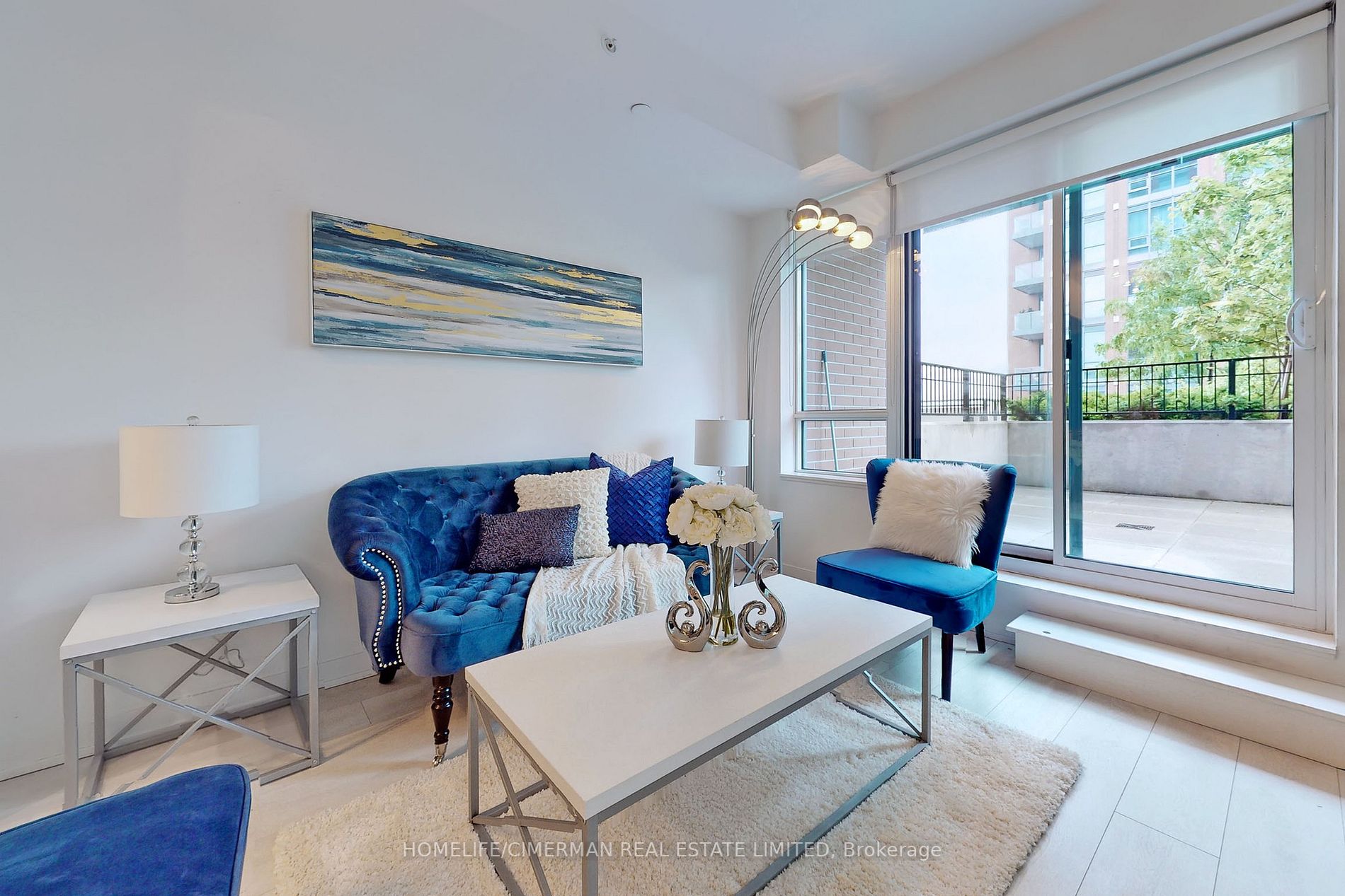 31 Tippett Rd, #736