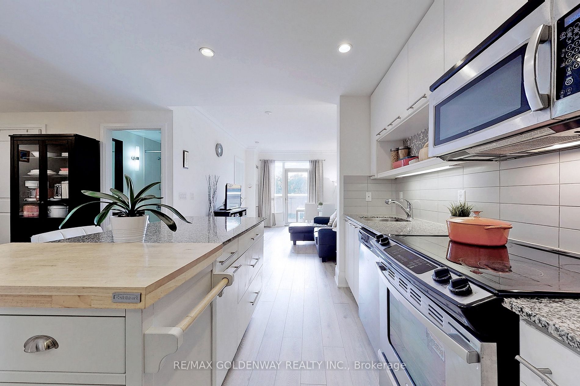 100 Harrison Garden Blvd, #204
