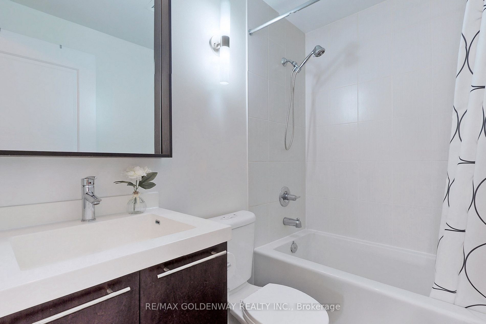 100 Harrison Garden Blvd, #204
