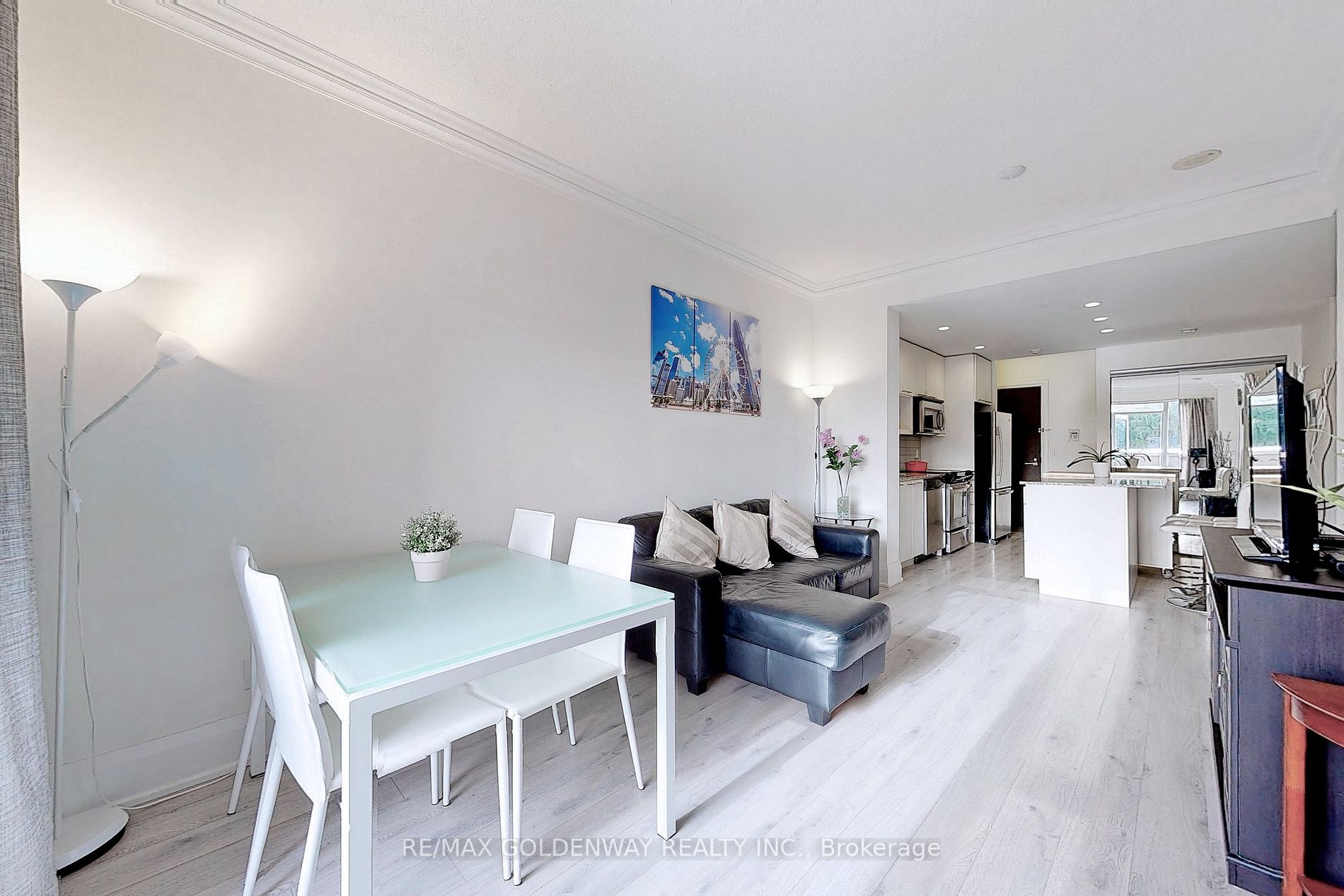 100 Harrison Garden Blvd, #204