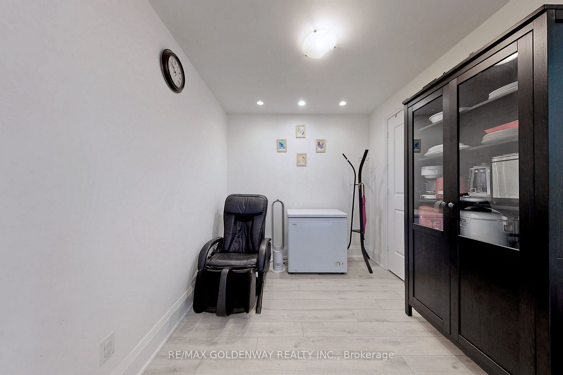 100 Harrison Garden Blvd, #204