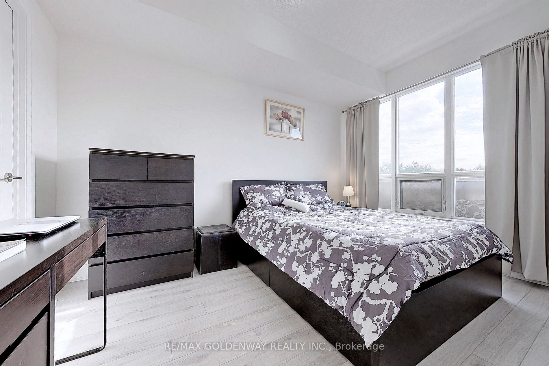 100 Harrison Garden Blvd, #204