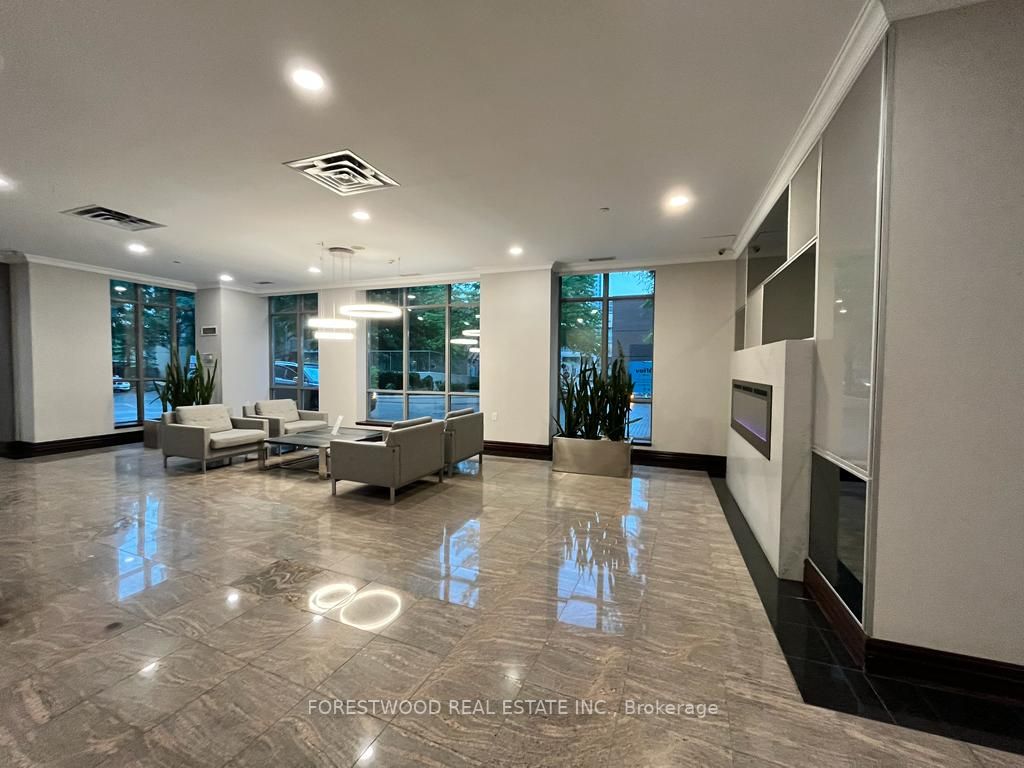 22 Olive Ave, #605