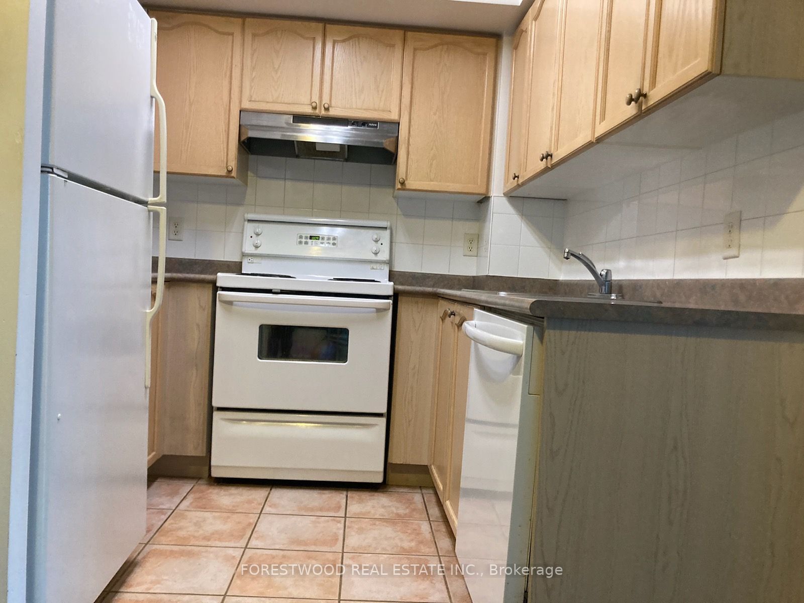 22 Olive Ave, #605